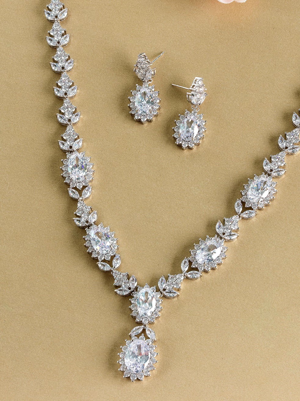 DIAMOND 18K WHITE GOLD NECKLACE EARRING สร้อยคอ ต่างหู เพชร ทอง 18K Pre-order