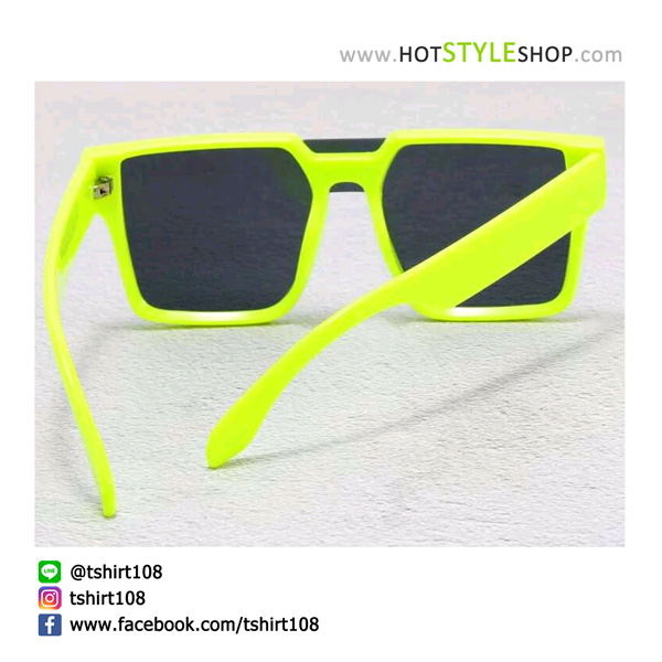 แว่นตากันแดดสีนีออนสะท้อนแสง