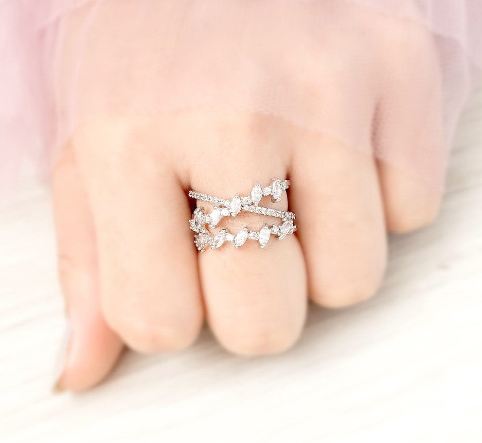DIAMOND 18K WHITE GOLD RING แหวน เพชร ทอง 18K Pre-order