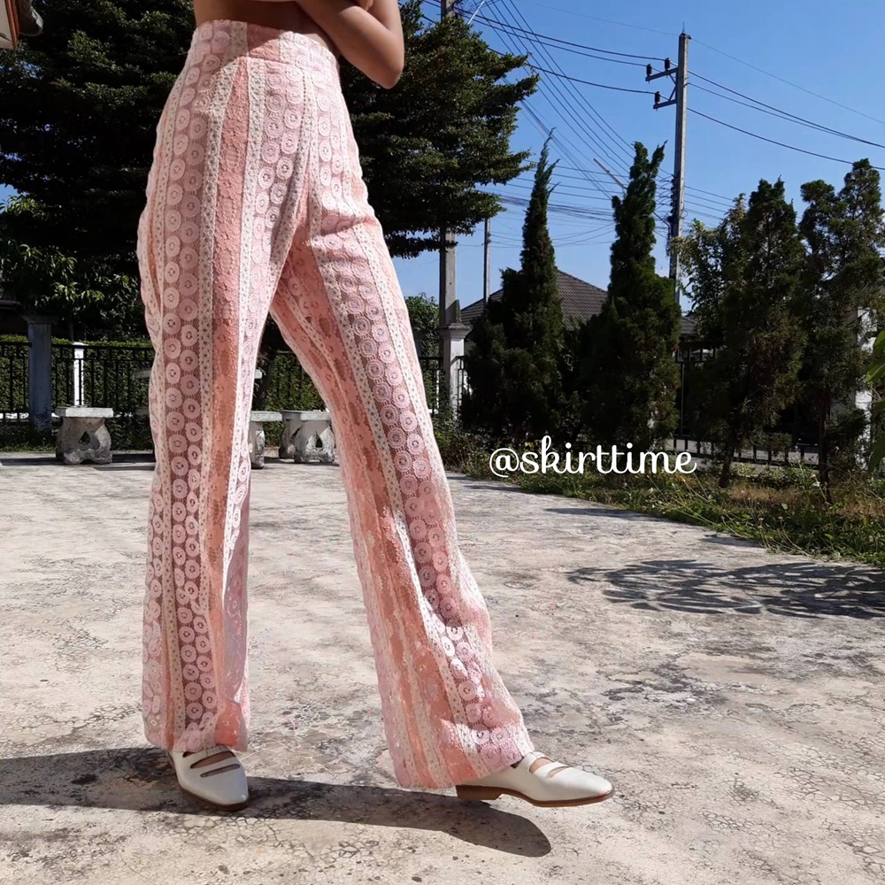 กางเกงขายาวลูกไม้สีชมพู และ ส้มพาสเทลหวานๆ