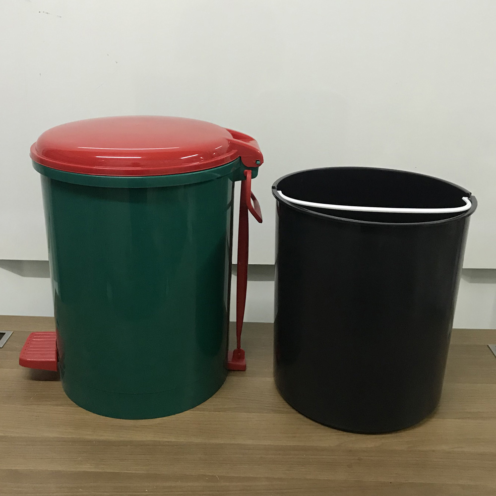 ถังขยะเท้าเหยียบ ทรงกลม 18 ลิตร