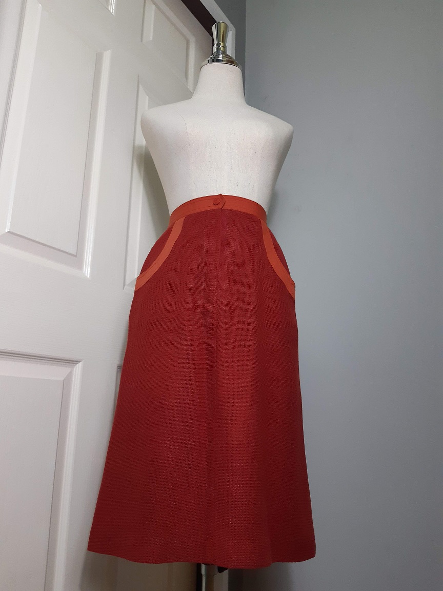 กระโปรงทรงเอสีส้มอิฐ