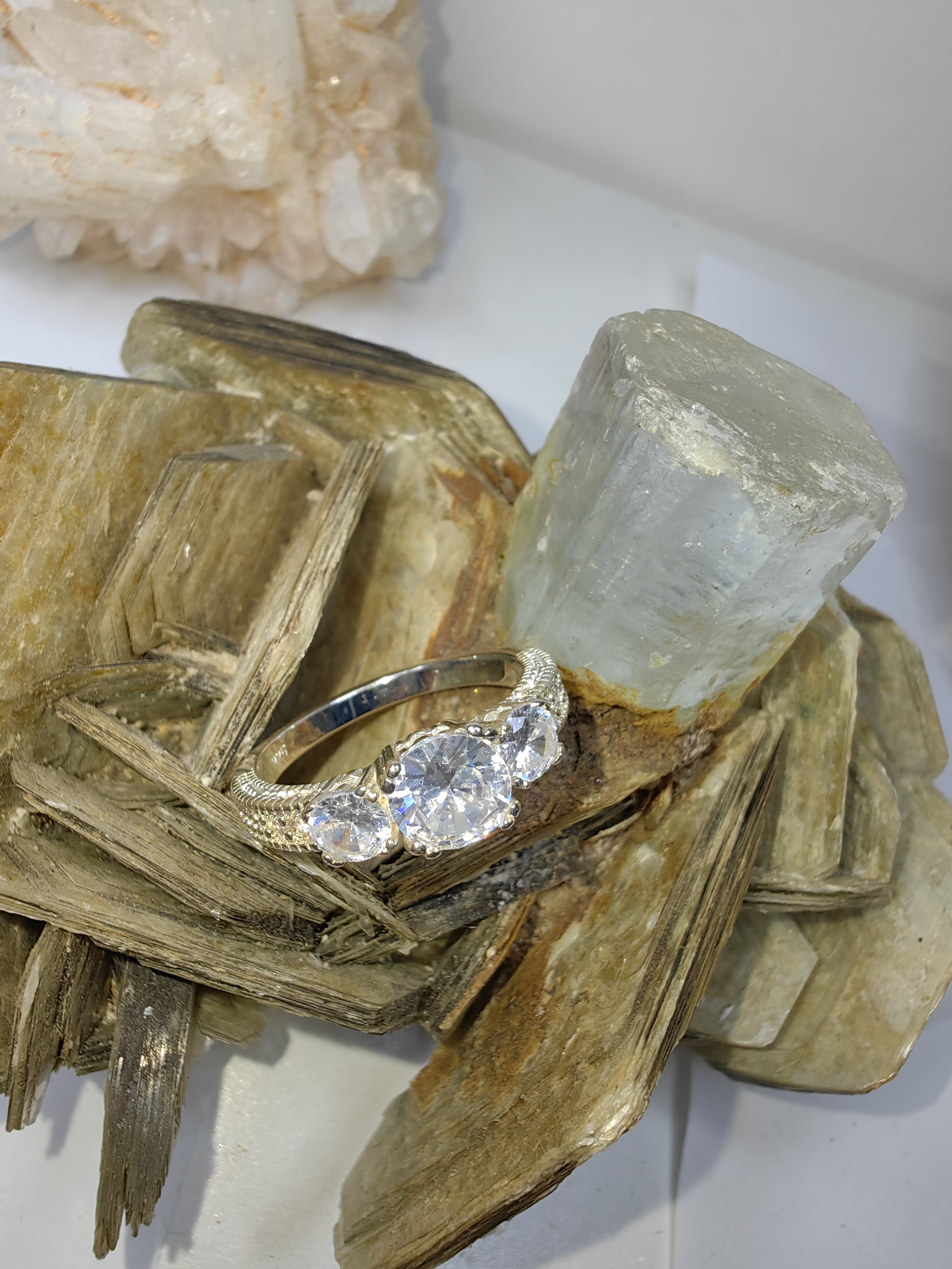 แหวนเพชร CZ เงินแท้ 92.5% Cubic Zirconia 925 Sterling Silver Ring Size 52