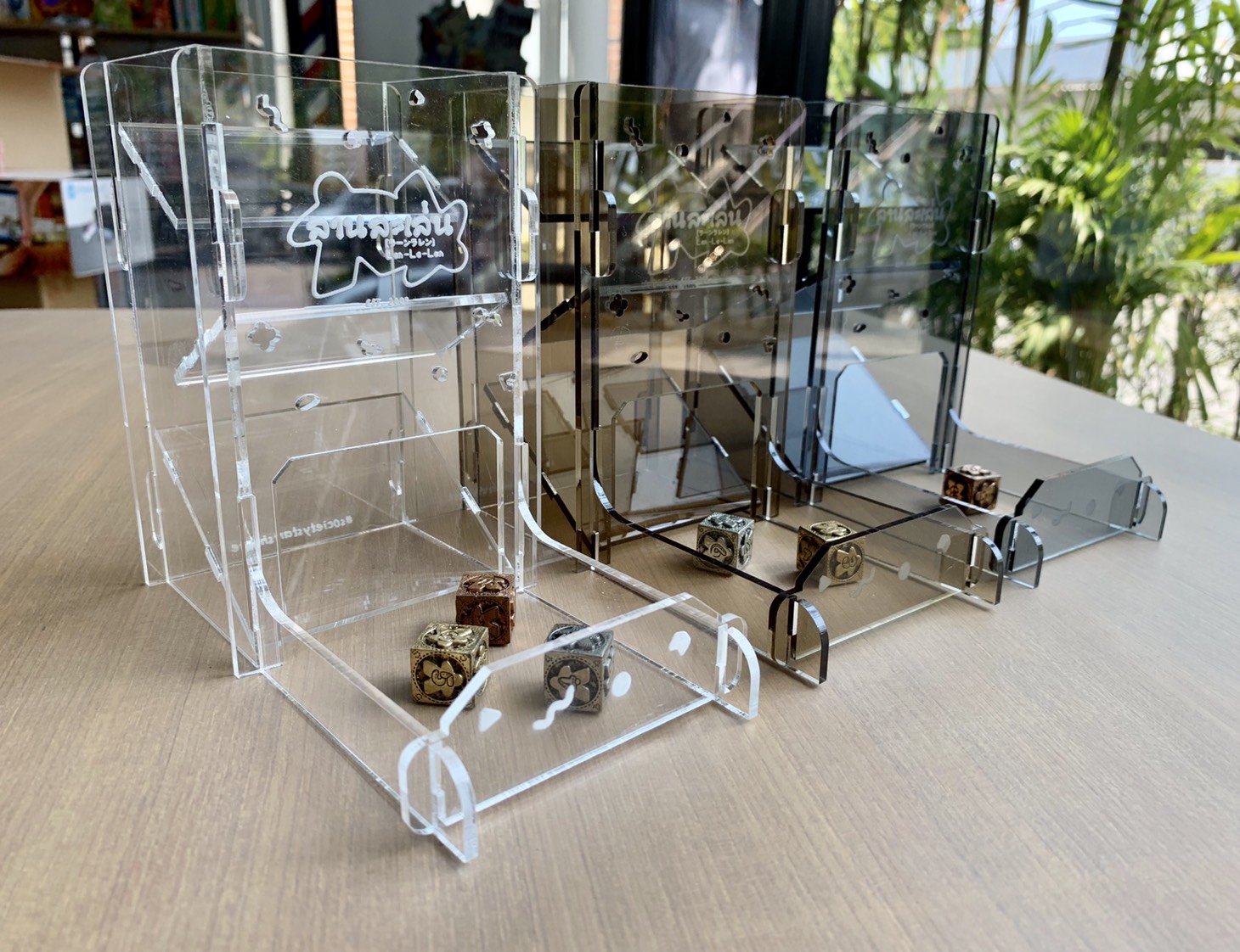 [T] Dice Tower Black