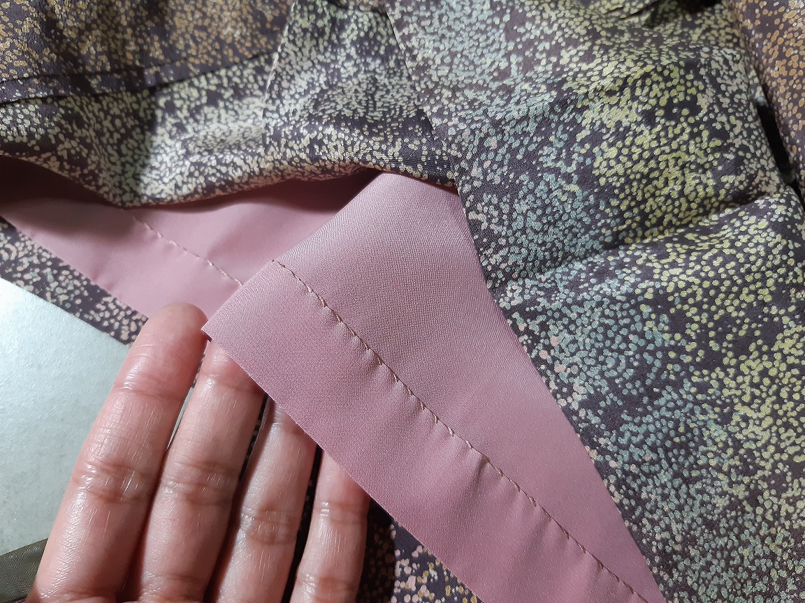 เดรสวินเทจสีชมพูมือสอง