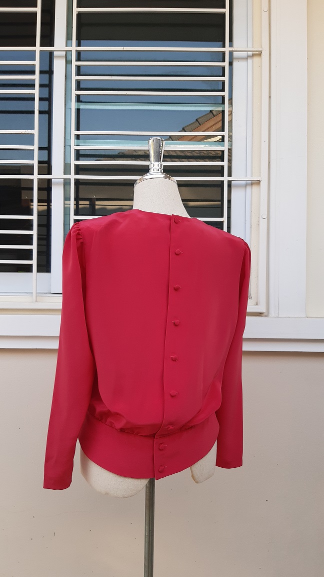 เสื้อวินเทจทรงสูท สีชมพูเปรี้ยวจี๊ดจ๊าด