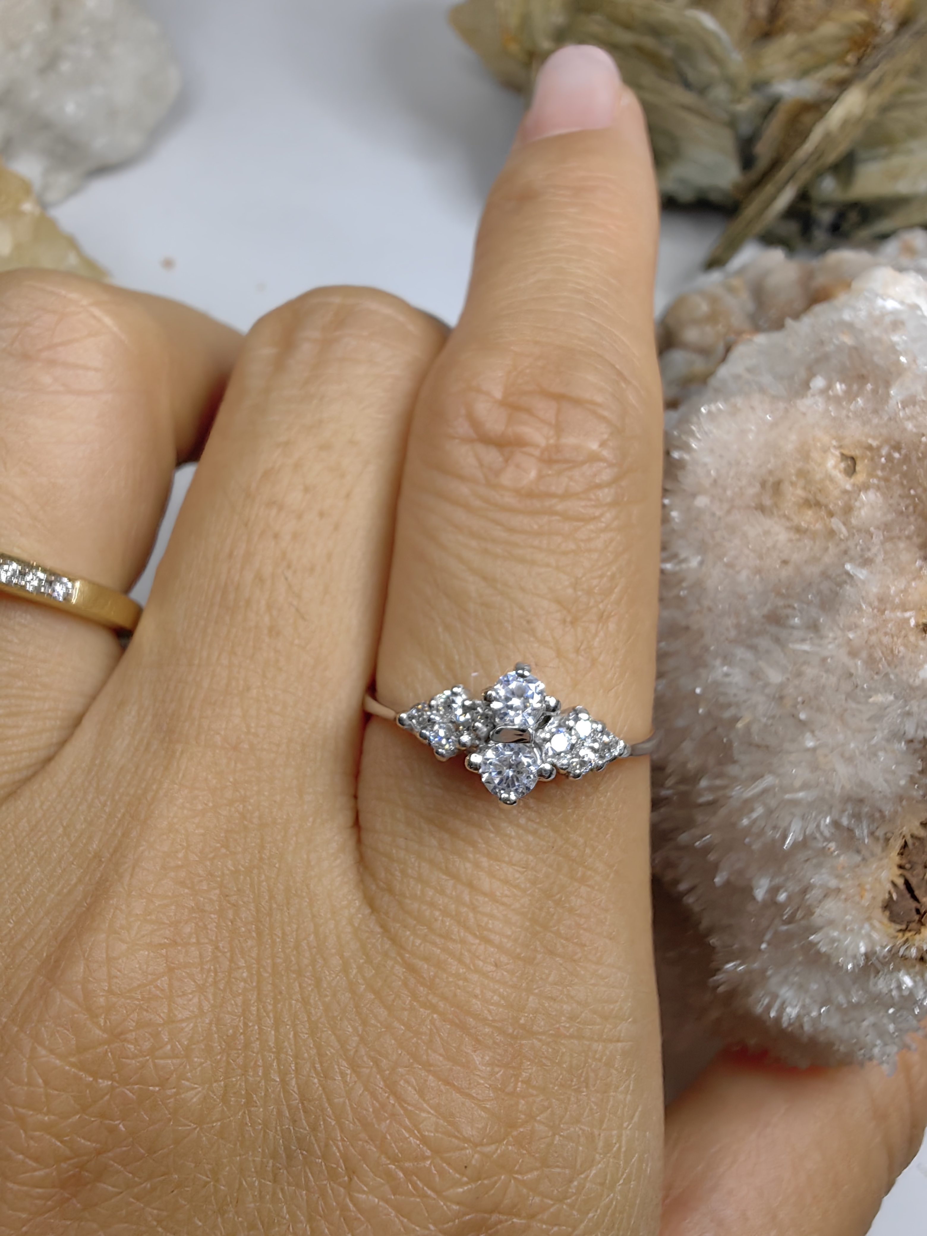 แหวนเพชร CZ เงินแท้ 92.5% Cubic Zirconia 925 Sterling Silver Ring Size 57