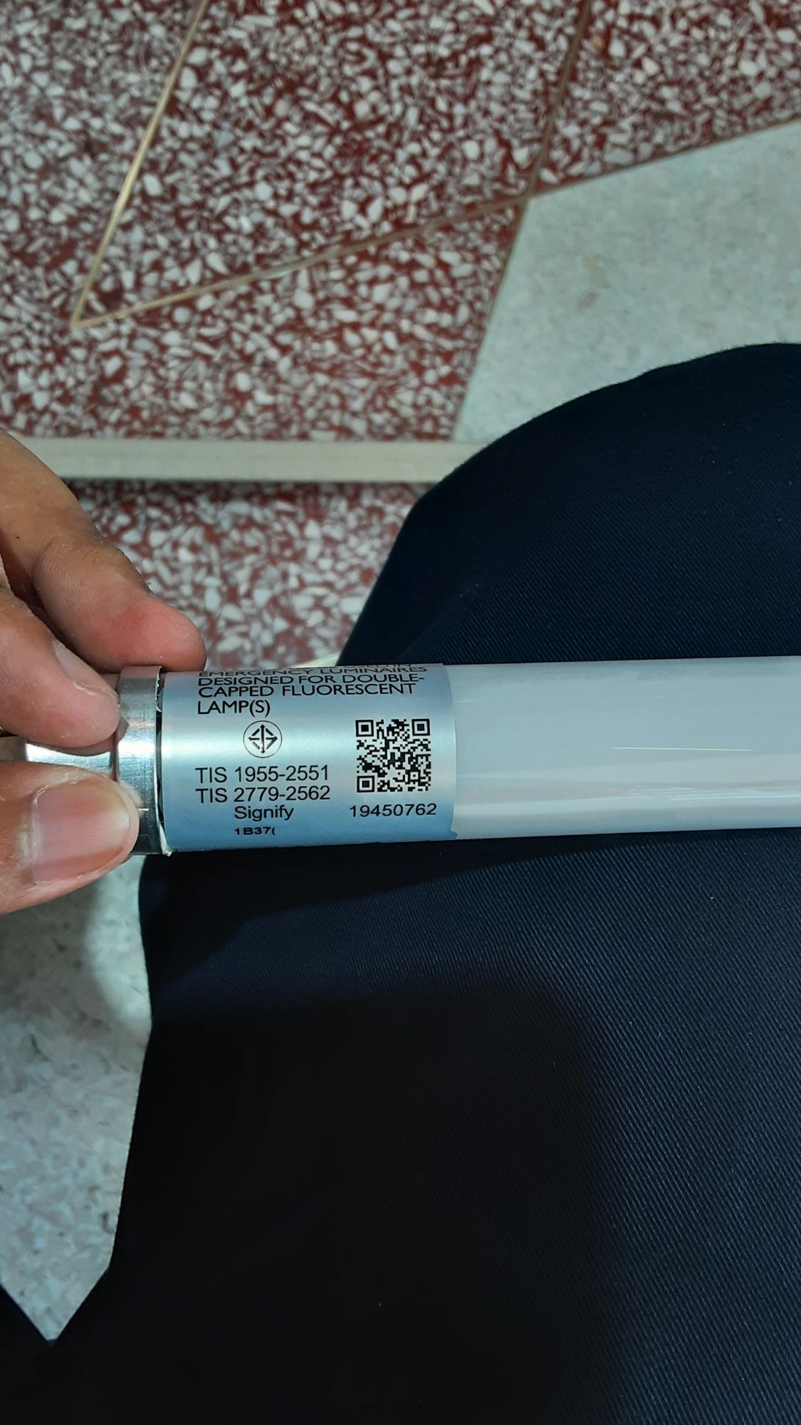 Philips หลอดไฟนีออน LED Ecofit LedTube T8 8W นีออนLED สั้น Cool DayLight จำนวน10หลอด ยกกล่อง