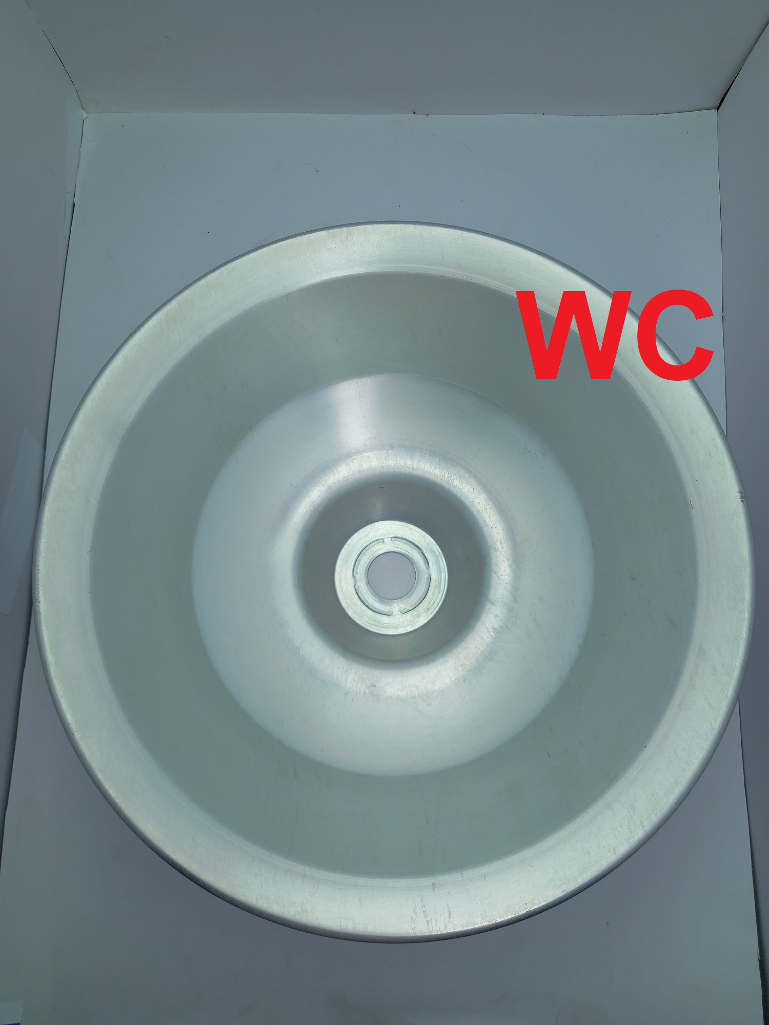 โคมฝาชีอลูมิเนียม ขนาด 12 นิ้ว สีเงิน พร้อมขั้ว โคมฝาชีกันน้ำ E27 ขั้วห้อยกันน้ำ พร้อมขั้วห้อยกันน้ำ ใช้ได้กับหลอดประหยัดไฟ