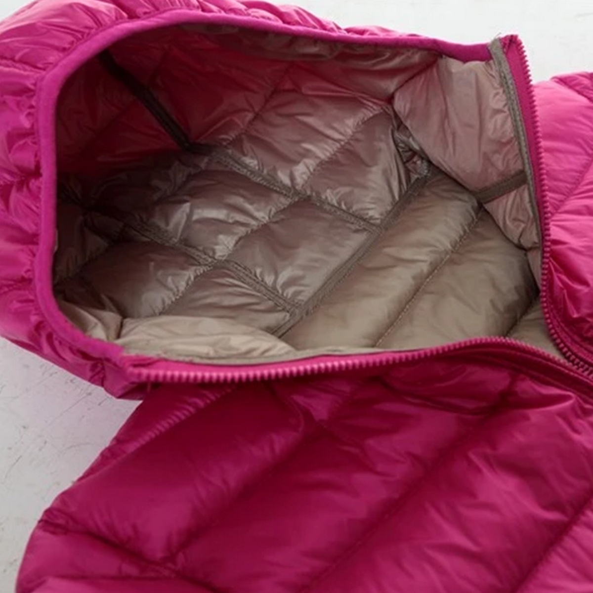 เสื้อกันหนาว เสื้อกันหนาวมีฮู้ด เสื้อกันหนาวขนเป็ด มีถุงผ้า มีฮูด