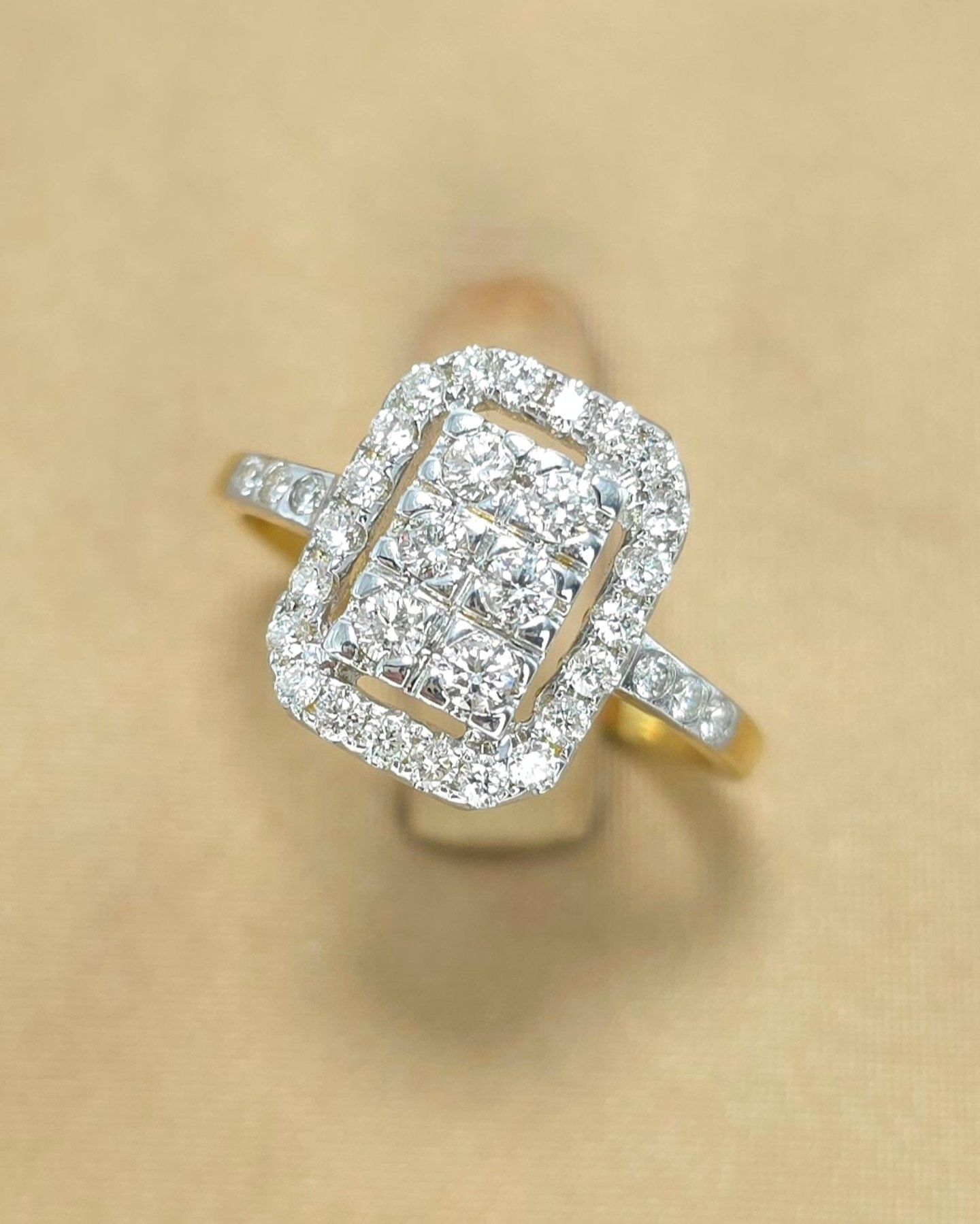 🚫ปิดการขาย(SoIdOut)🚫แหวนทองคำ 18K เพชรเกสร 3 ตัง 9 เม็ด 1.25 ตัง 22 เม็ด 1 ตัง 6 เม็ด รวม 60.5 ตัง น้ำ 96-97 ความสะอาด vvs-vs ไซส์ 52 น้ำหนัก 3.05 กรัม ราคา 12,500.-(Net)