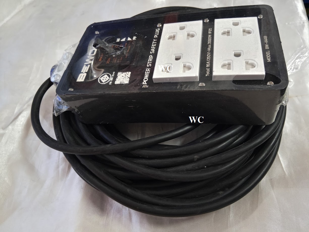 บล๊อกปลั้กไฟ บล็อคยาง 4x4 นิ้ว มีม่าน 3500W พร้อมเบรกเกอร์ พร้อมสาย 5M -30M มีมอก. ยี่ห้อ BEWON (ไม่มีสาย)