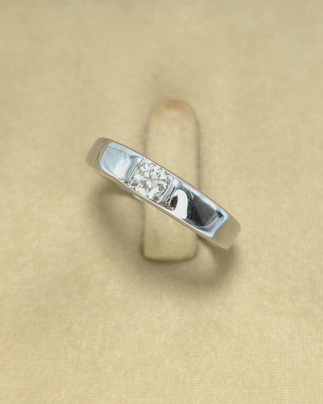 🚫ปิดการขาย(SoIdOut)🚫แหวนทองคำขาว 18K Jubilee เพชรเกสร 17 ตัง 1 เม็ด น้ำ 96(H) ความสะอาด vvs ไซส์ 51 น้ำหนัก 3.19 กรัม ราคา 10,300.- (ออกShop38500)