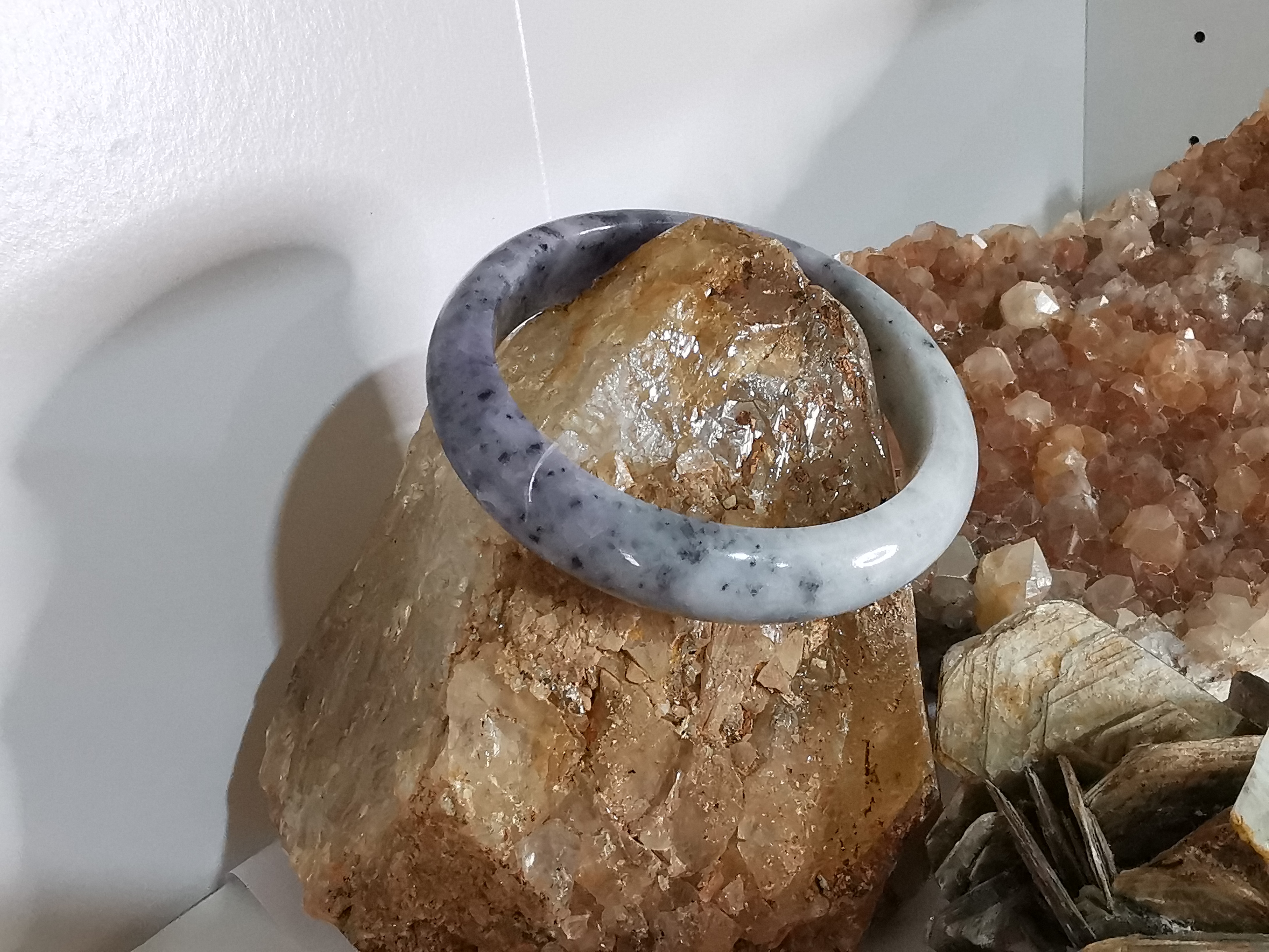 Grey White Bangle Jadeite กำไลหยกเจไดต์แท้ Diameter/ เส้นผ่านศูนย์กลางด้านใน/size 63 mm.