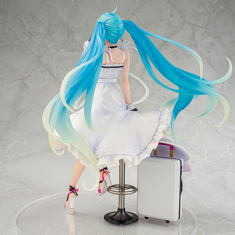 P scale Racing Miku 2021 Vacation Style Ver. 1/7 (ปิด 25/08 วางจำหน่าย 2025/10)