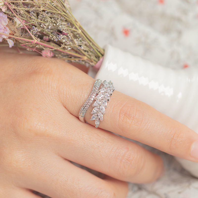 DIAMOND 18K WHITE GOLD RING แหวน เพชร ทอง 18K Pre-order