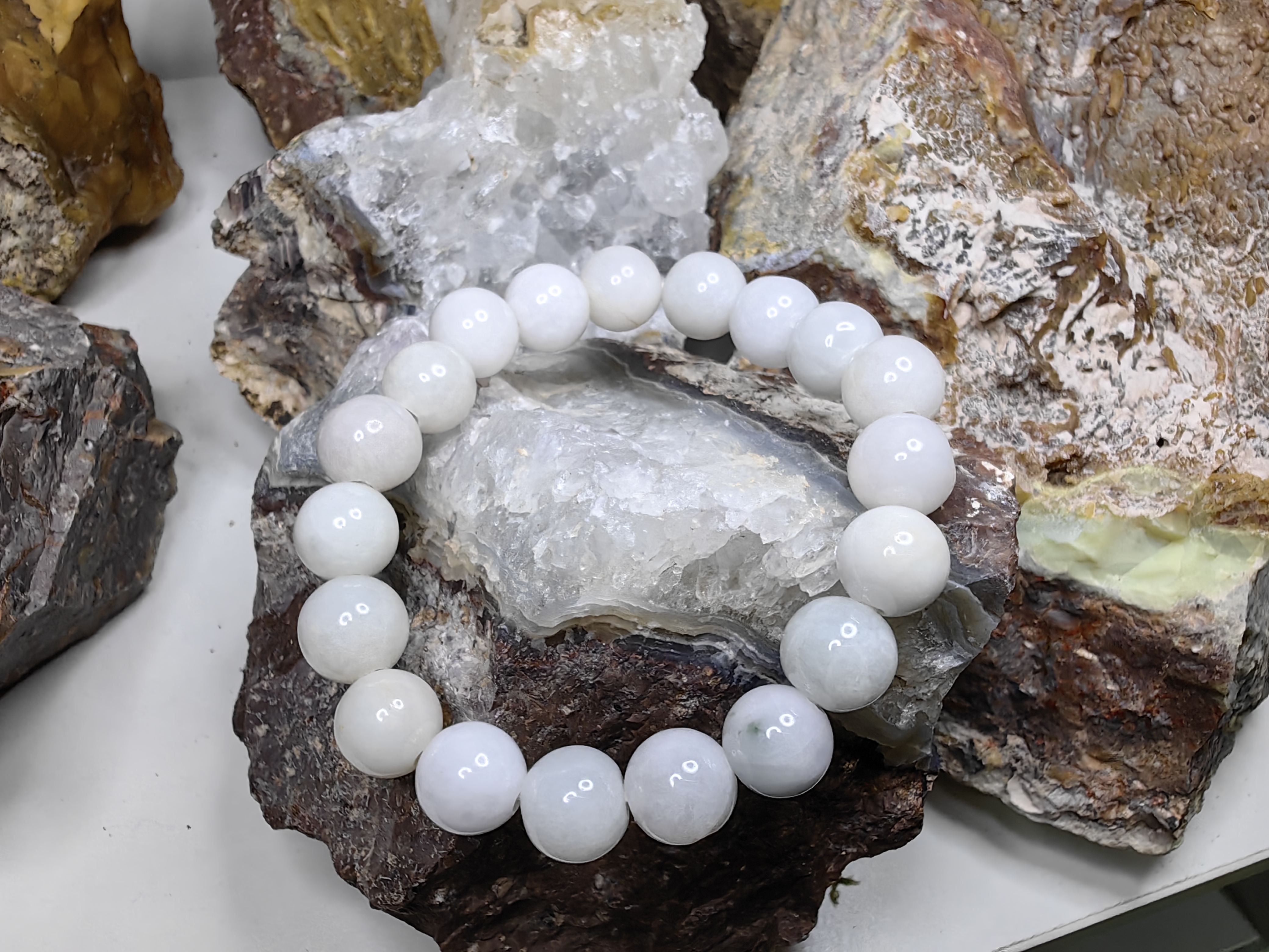 Burmese Jadeite Bracelets Round 10mm. กำไลข้อมือหยกพม่า กลม 10 mm. Free Size