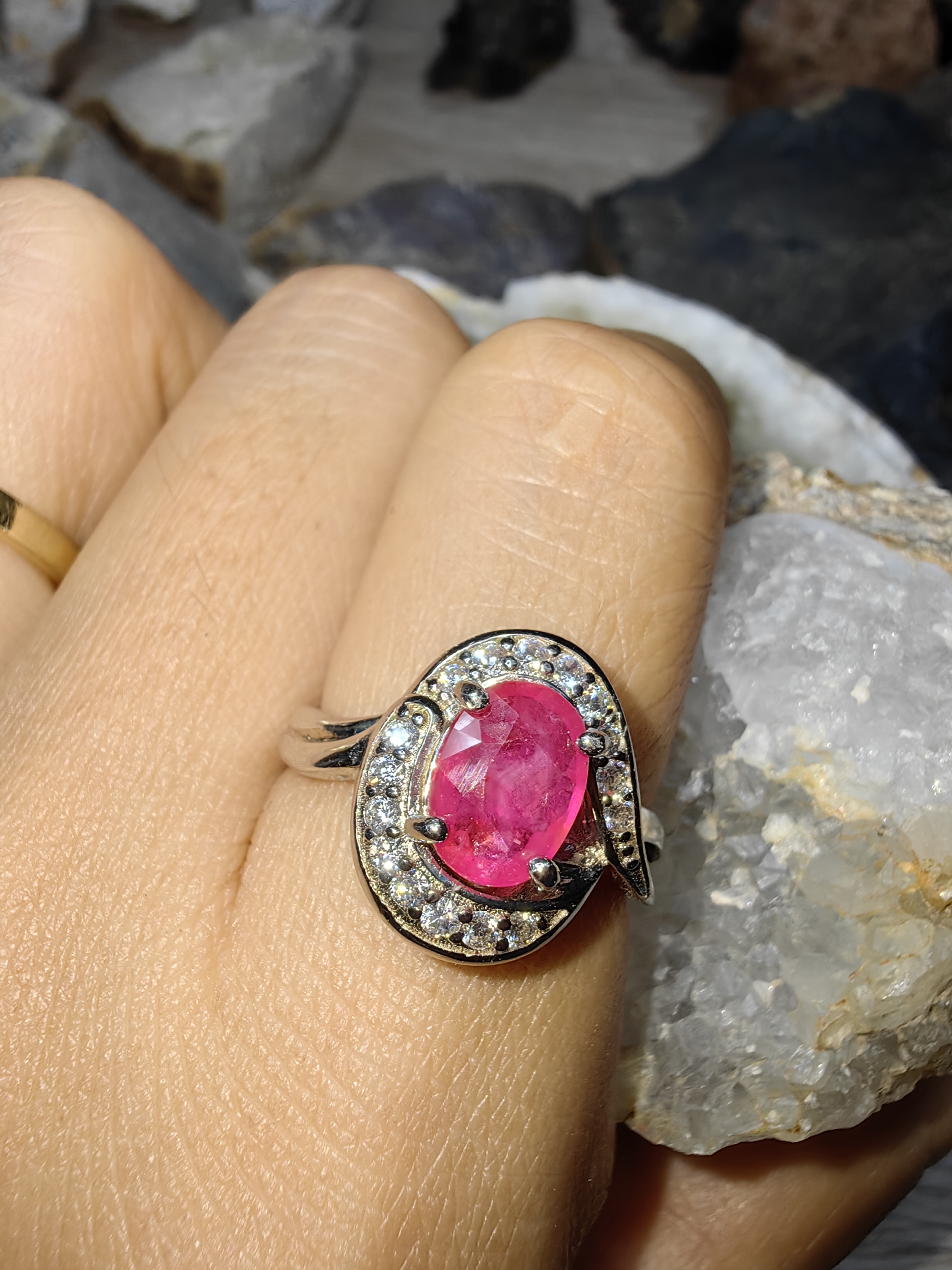 Ruby Cubic Zirconia 92.5% Silver Ring แหวนทับทิม เงิน 92.5%