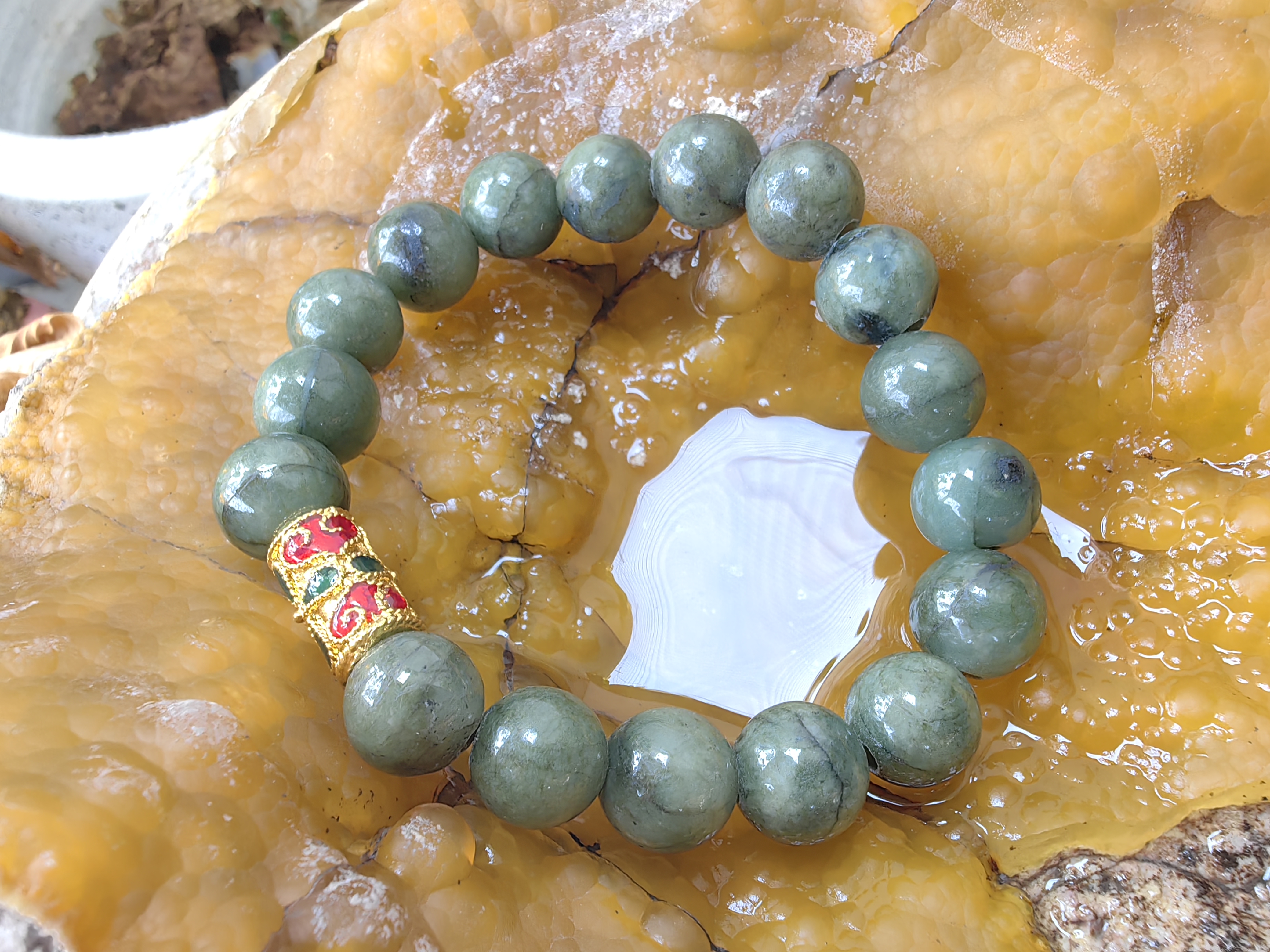 Burmese Jadeite Bracelets Thai Enamel Gold plated 10 mm. สร้อยข้อมือหยกพม่า ลงยาสุโขทัย กลม 10 มม. Free Size