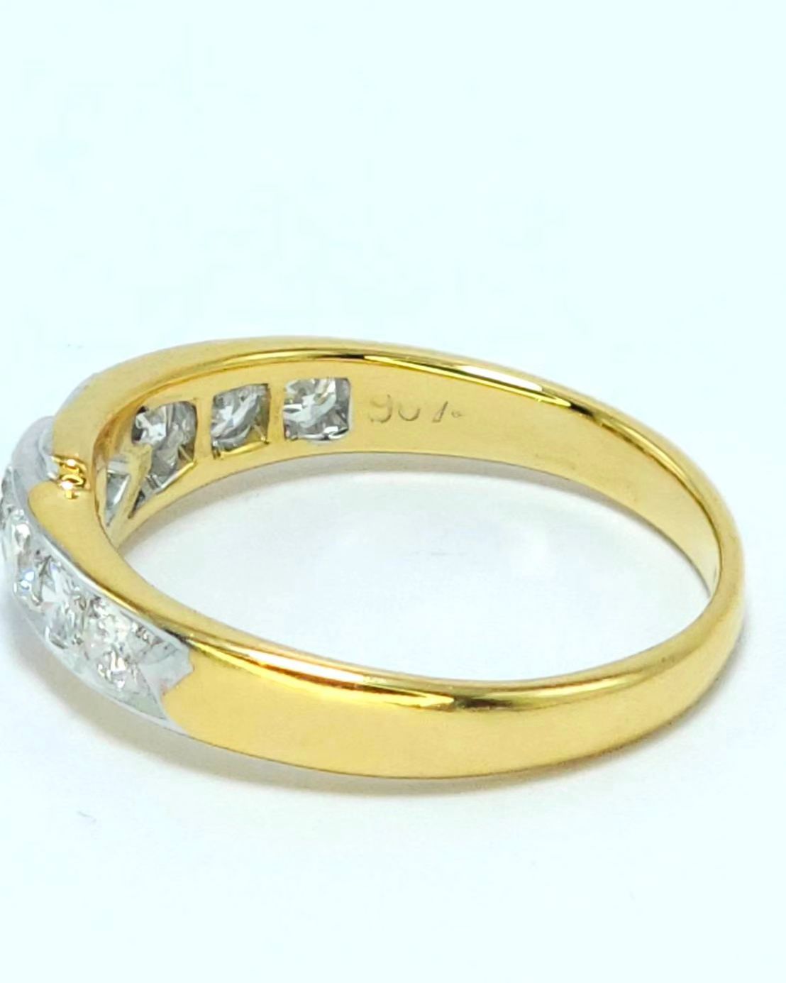 🚫ปิดการขาย(SoIdOut)🚫แหวนทองคำ 90% เพชรเกสร 6 ตัง 4 เม็ด 5 ตัง 1 เม็ด 4 ตัง 2 เม็ด 1.5 ตัง 2 เม็ด รวม 40 ตัง น้ำ 95-96 ความสะอาด vs1-2 ไซส์ 49 น้ำหนัก 2.58 กรัม