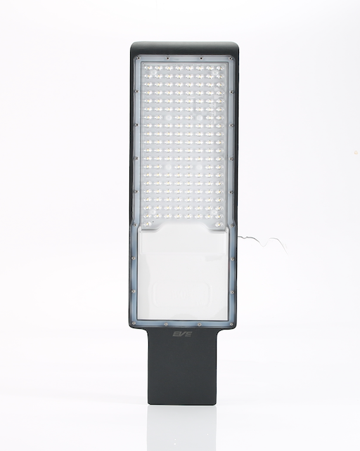 โคมถนนLED Street Light Fly ขนาด 30W 50W 100W 150W วัตต์ โคมถนนแอลอีดี ติดกำแพง ริมรั้ว รุ่น Fly แสงแสงขาว พร้อมขายึดในกล่อง
