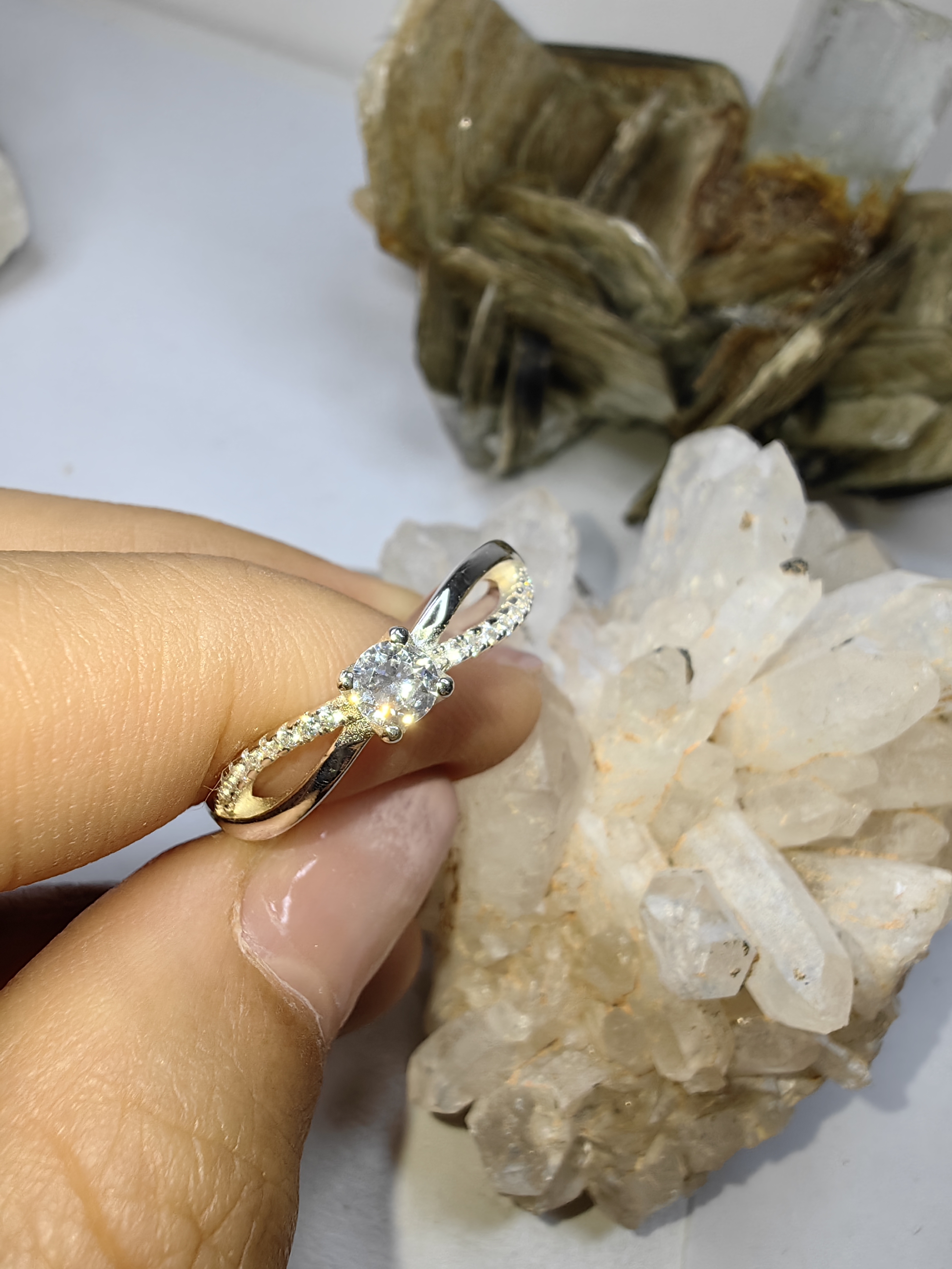 แหวนเพชร CZ เงินแท้ 92.5% Cubic Zirconia 925 Sterling Silver Ring Size 51, 58