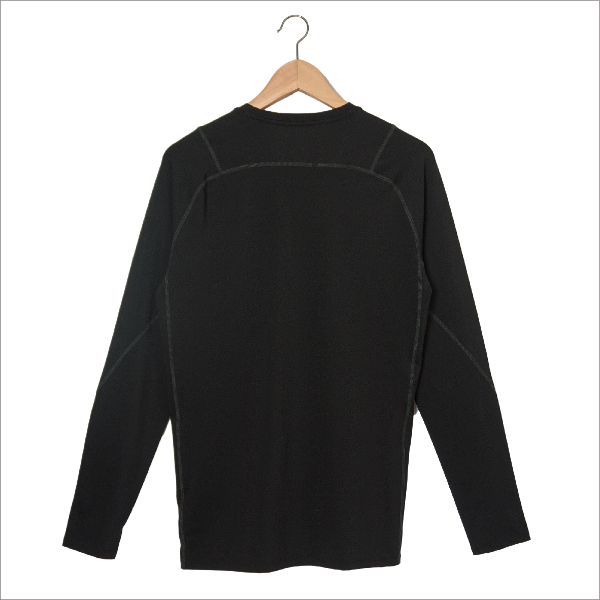 G 190082 เสื้อกีฬา (เจ็ทสกีแขนยาว) H&M ราคาเช่า 40 บาท ต่อ 1 วัน