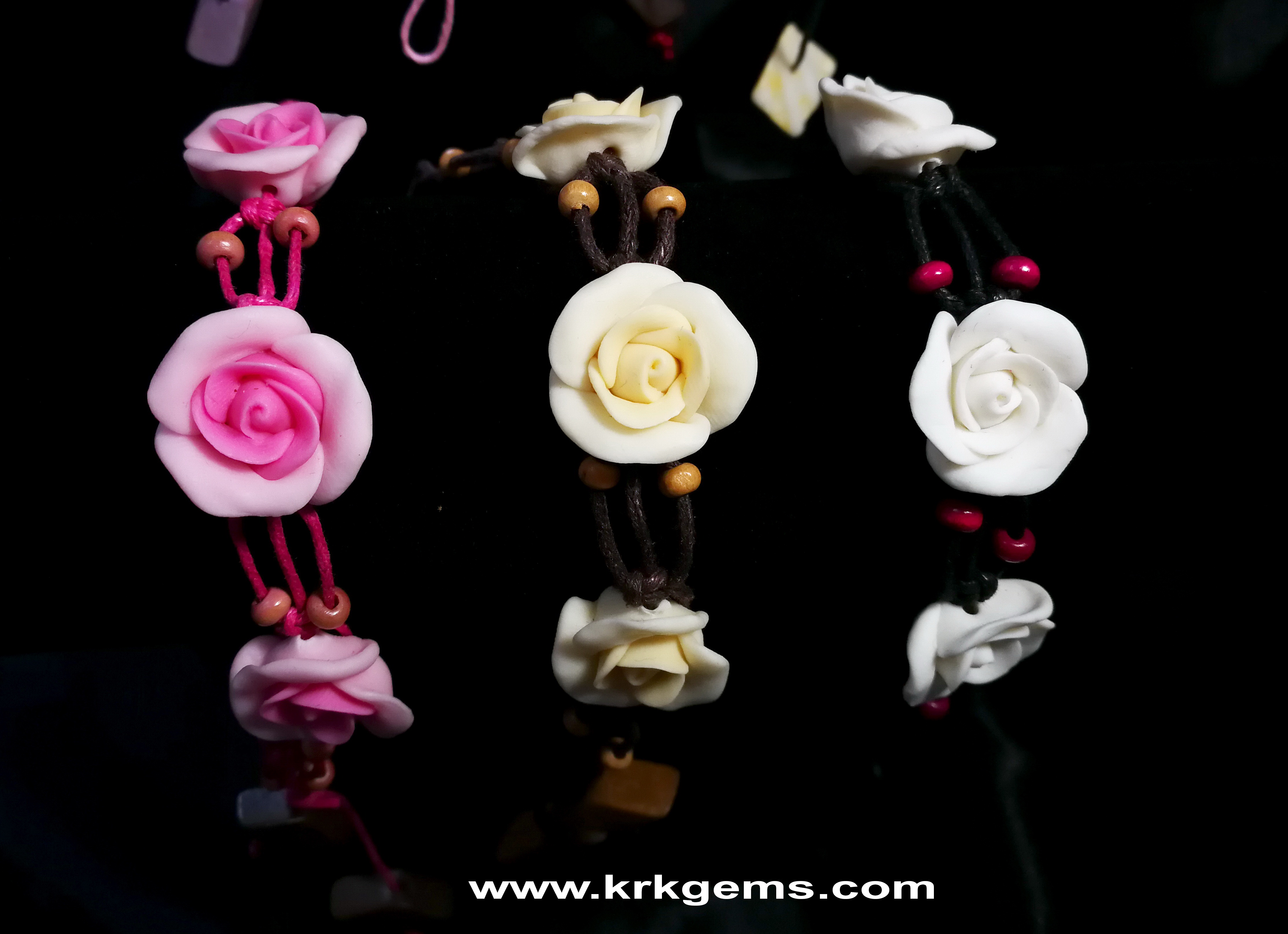 PINK 3 ROSE HANDMADE CLAY BRACELET