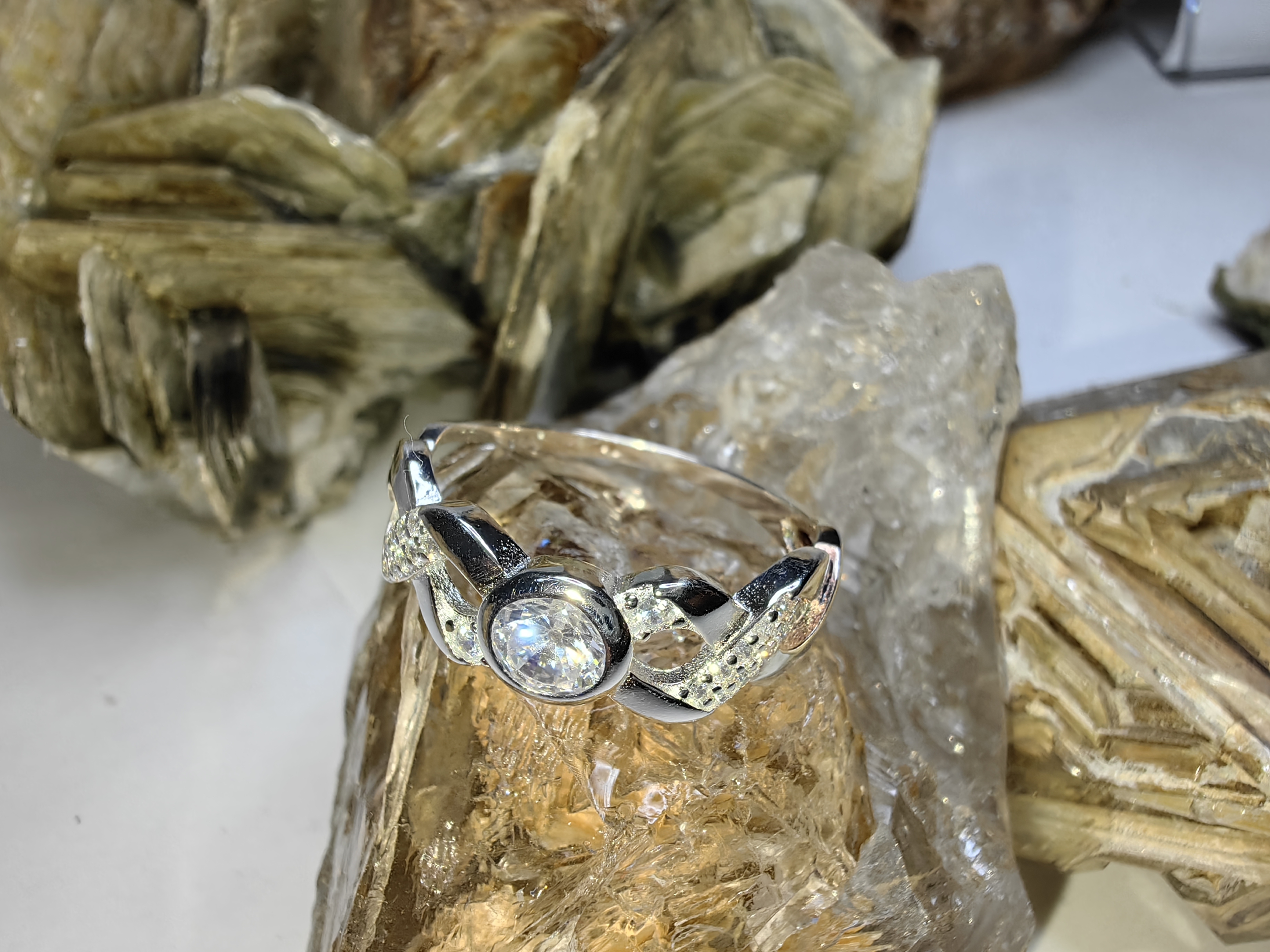 แหวนเพชร CZ เงินแท้ 92.5% Cubic Zirconia 925 Sterling Silver Ring Size 54, 59