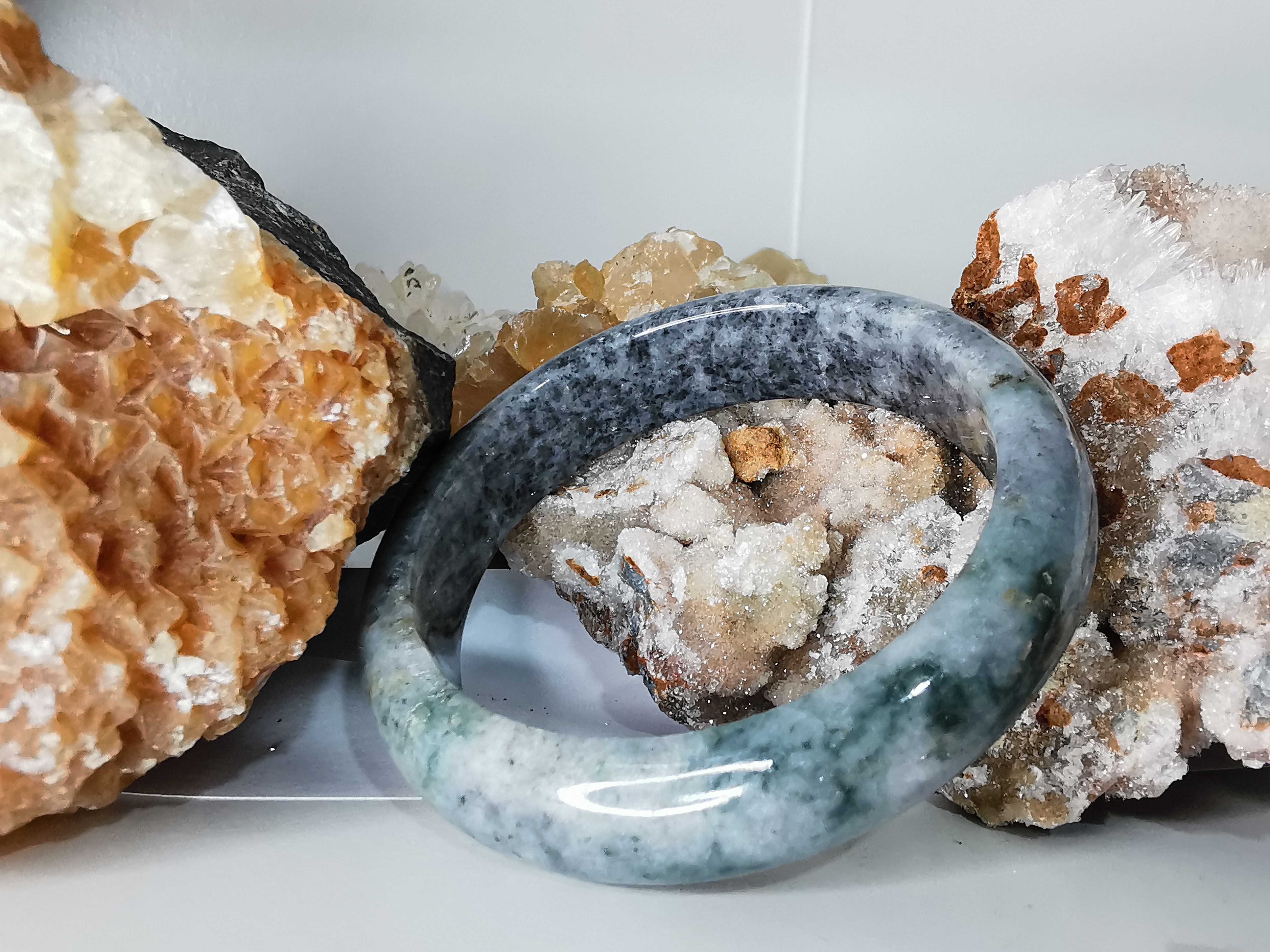 Grey Black White Green Jade Bangle กำไลหยกเจไดต์แท้ Diameter/ เส้นผ่านศูนย์กลางด้านใน 55 mm.