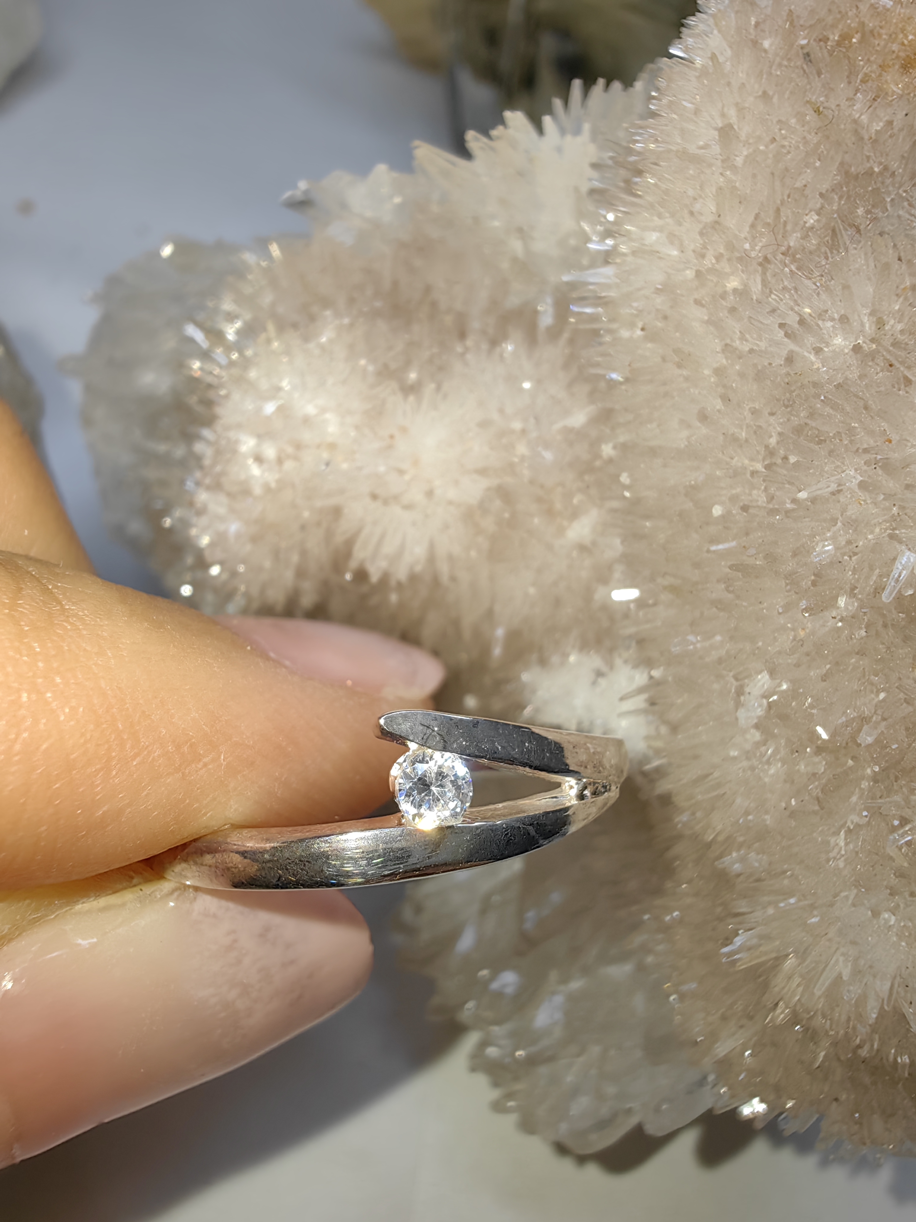 แหวนเพชร CZ เงินแท้ 92.5% Cubic Zirconia 925 Sterling Silver Ring Size 56, 58