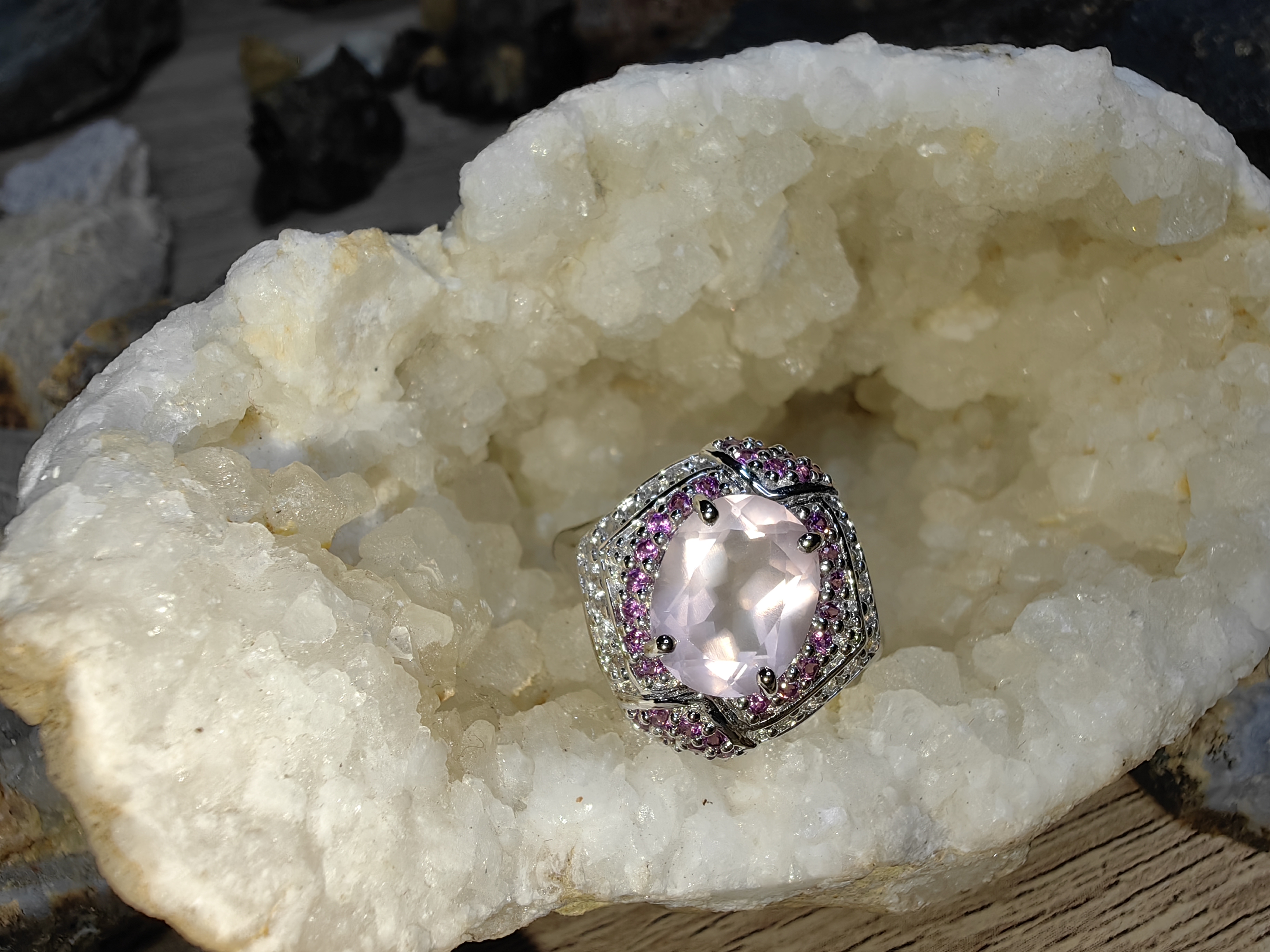 ROSE QUARTZ RHODOLITE RING