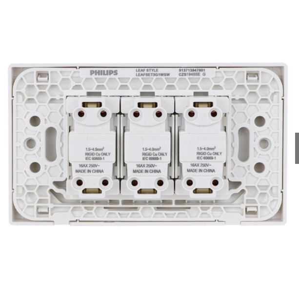 ชุดสวิตซ์3ช่อง แบบทางเดียว พร้อมใช้งาน สวิท3ช่อง LEAF PHILIPS สีขาว 1-WAY SWITCH PHILIPS LEAF 3-MODULE WHITE