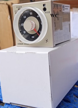 OMRON TIMER ไทมเมอร์ ทาเมอร์ตั้งเวลา ออมรอน รุ่น H3CR-A 11ขา 220V 1ชุด มีใบกำกับภาษี