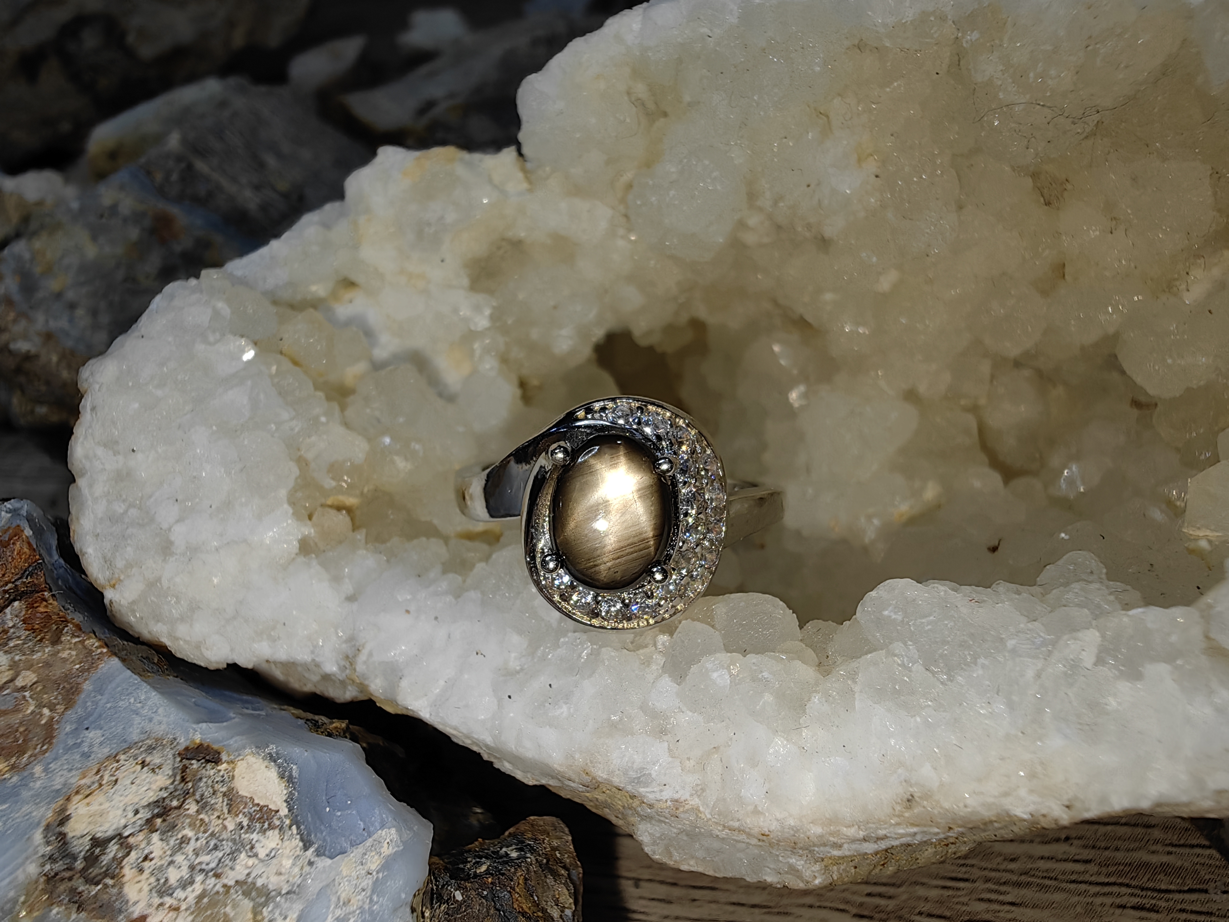 Black Star Sapphire Swiss Diamond