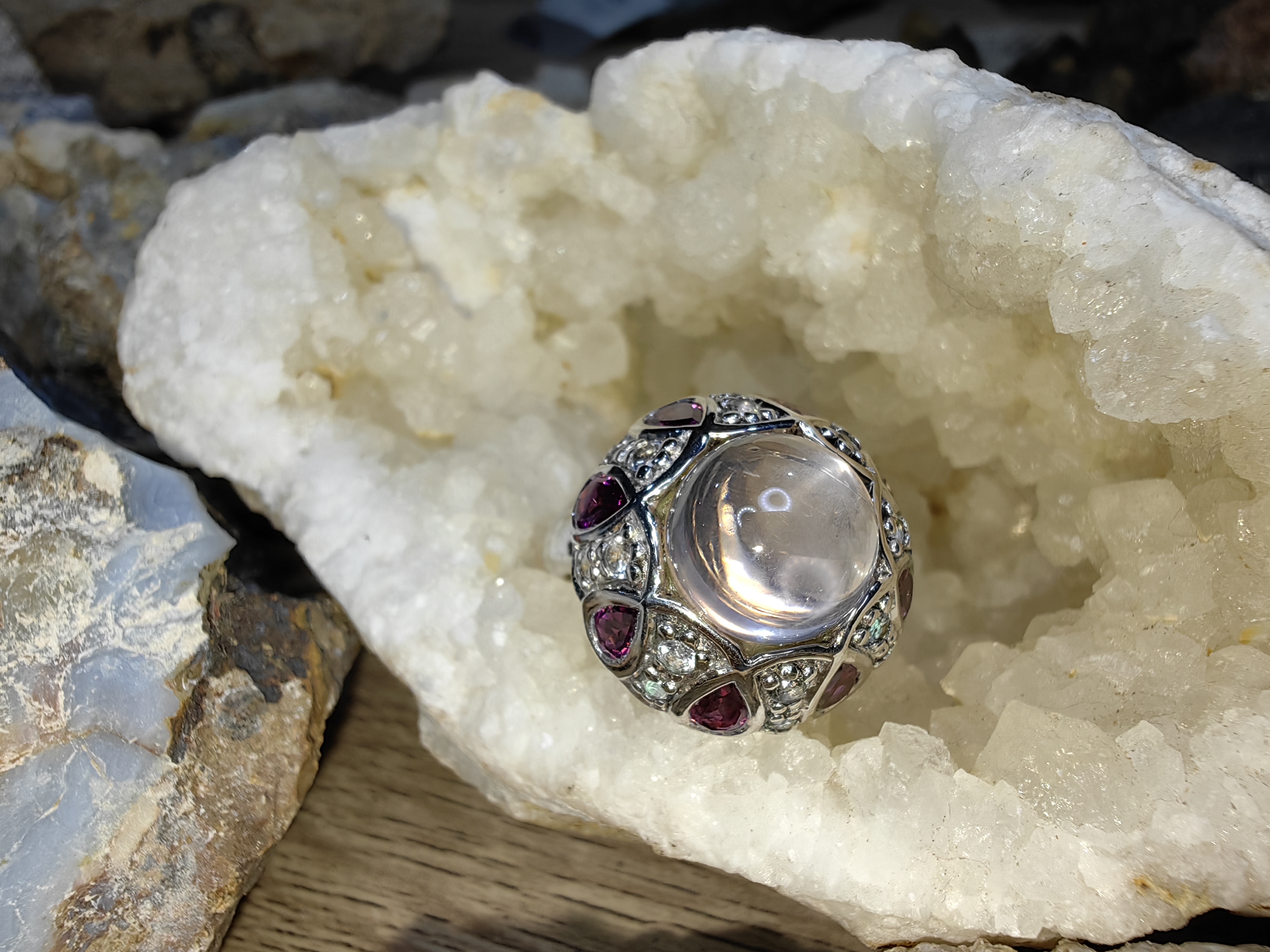 ROSE QUARTZ RHODOLITE WHITE TOPAZ RING