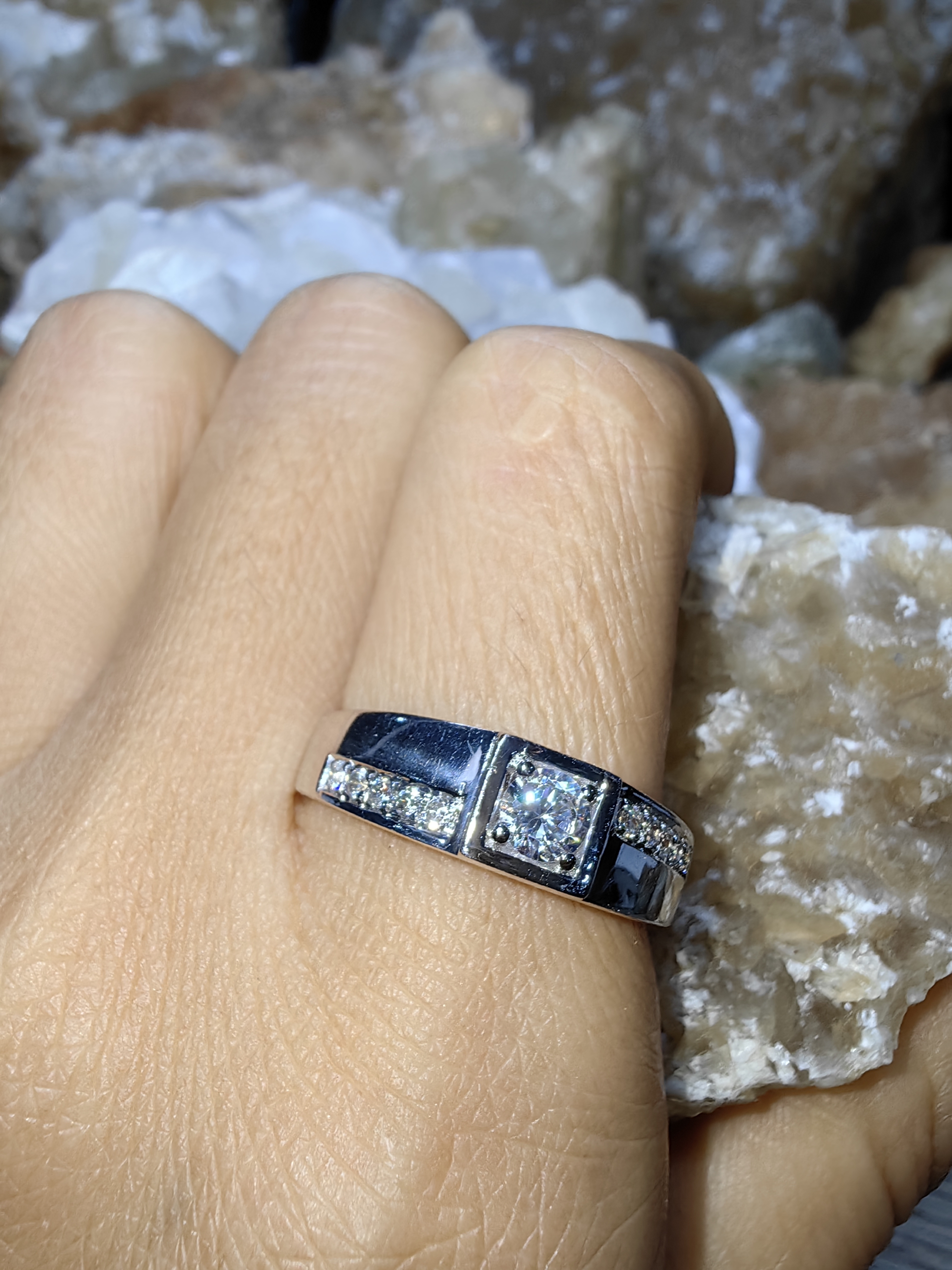 แหวนเพชร CZ เงินแท้ 92.5% Cubic Zirconia 925 Sterling Silver Ring Size 59