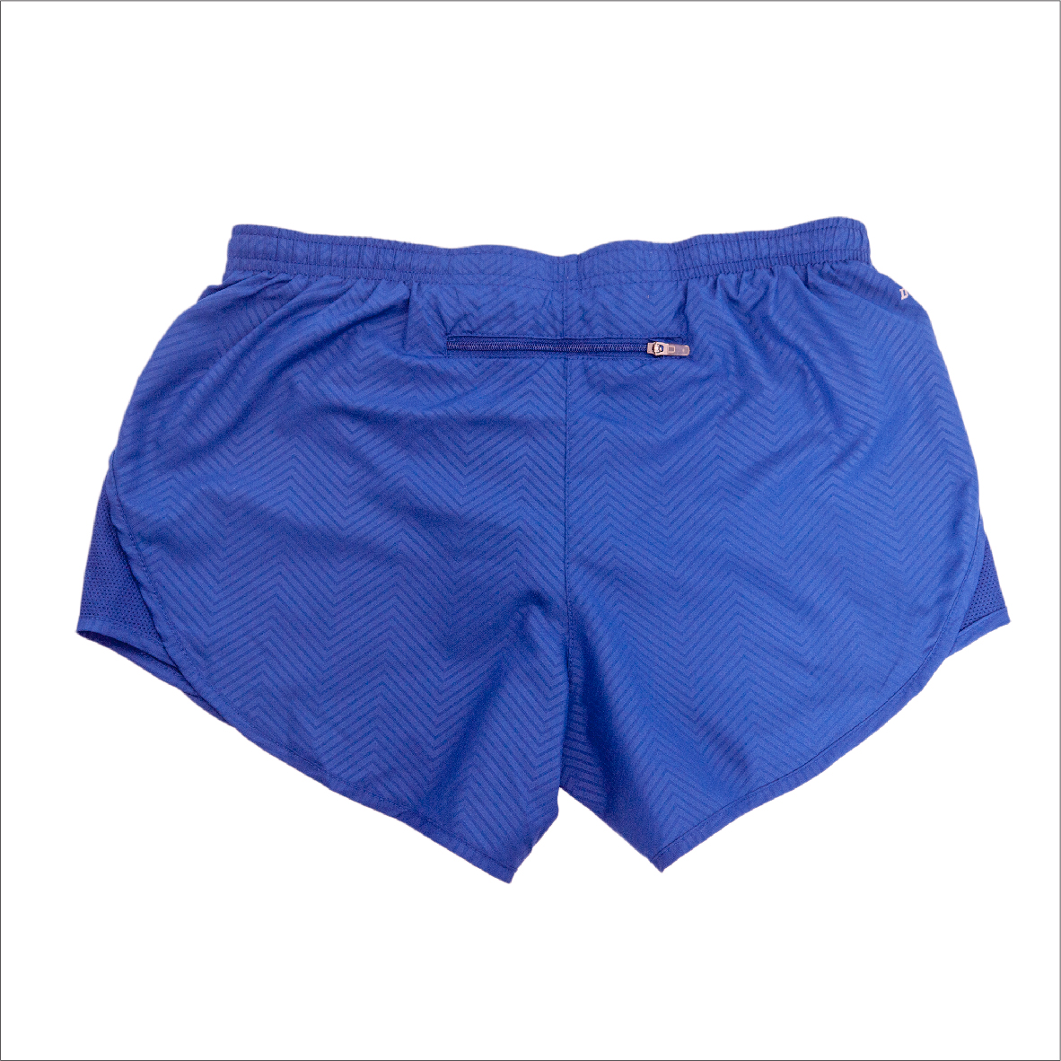 G 150076.2 กางเกงกีฬาขาสั้น NIKE (DRI FIT) ราคาเช่า 90 บาท ต่อ 1 วัน