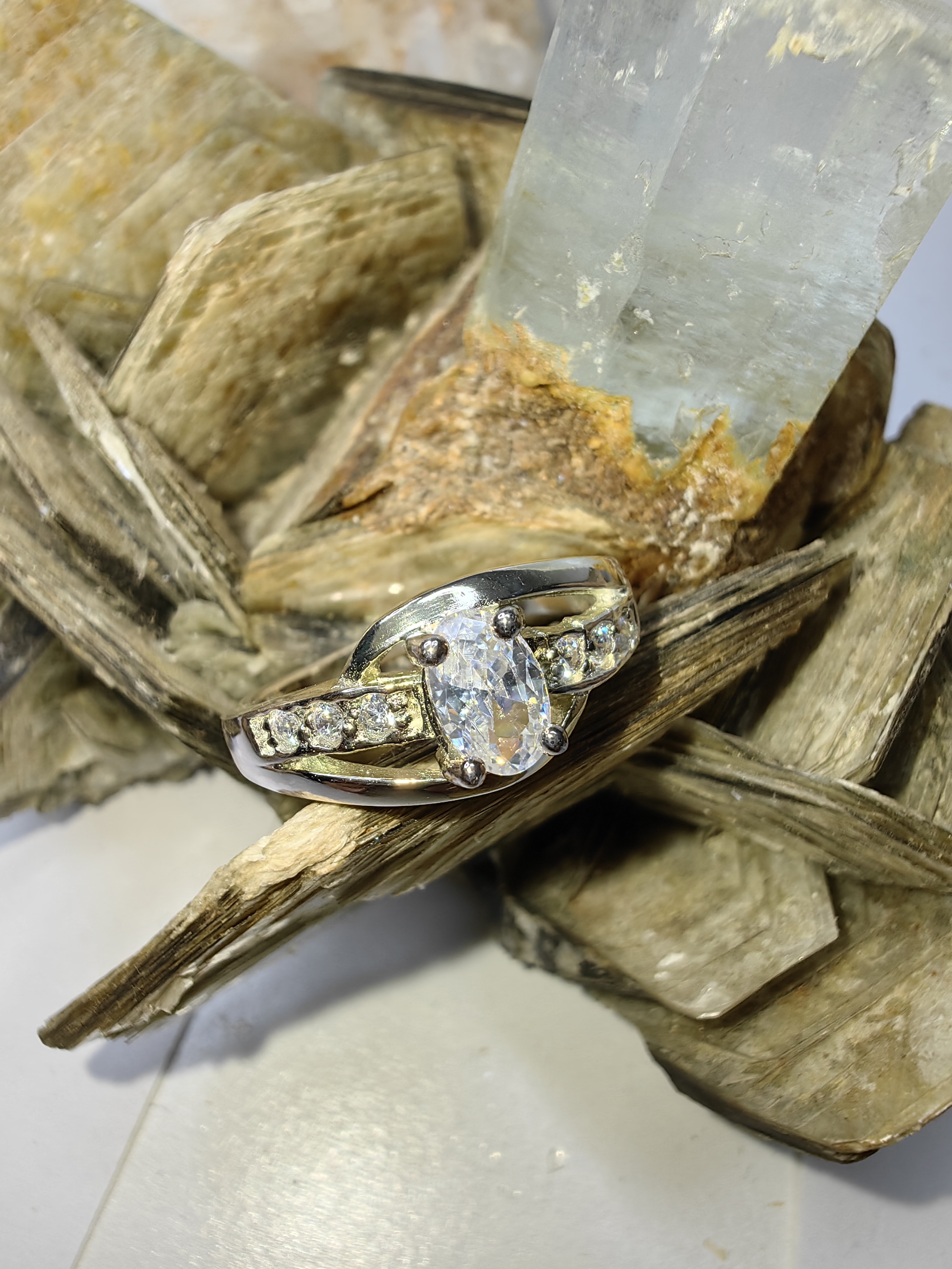 แหวนเพชร CZ เงินแท้ 92.5% Cubic Zirconia 925 Sterling Silver Ring Size 52, 55