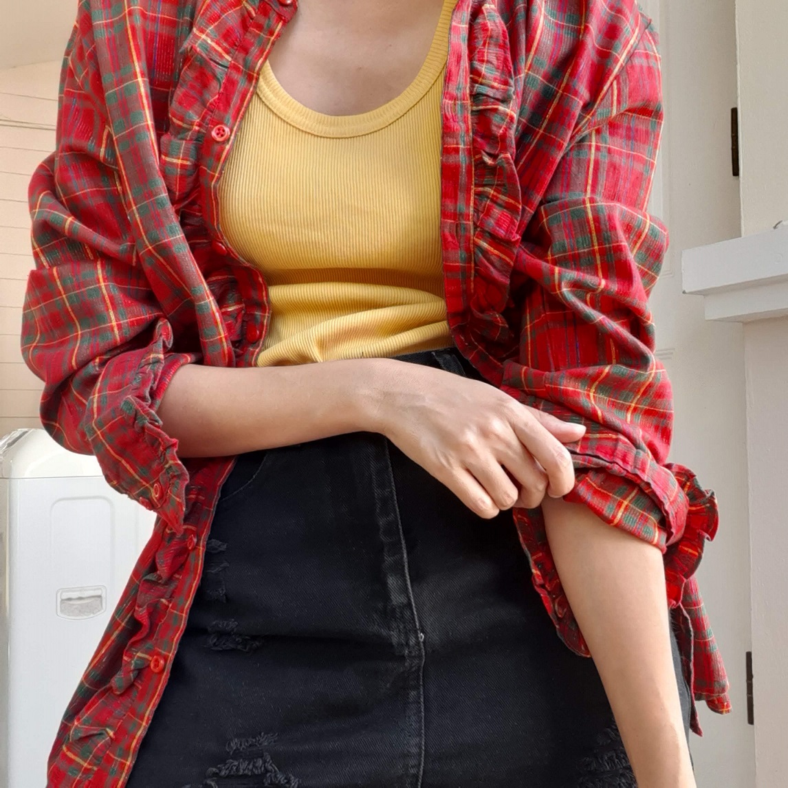 เสื้อลายสก็อตสีแดง ผ้าวิ๊งๆ