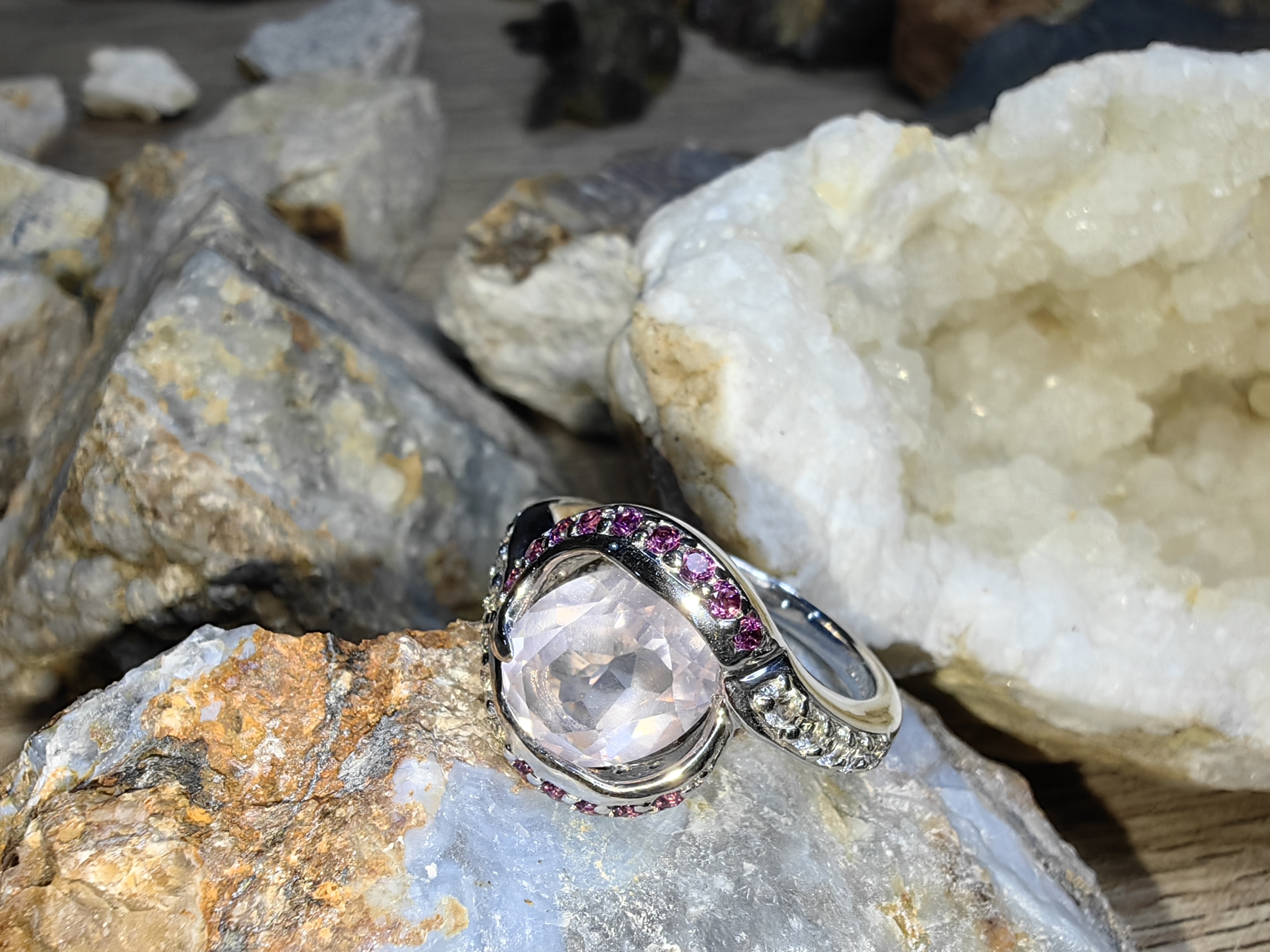 ROSE QUARTZ RUBELLITE RING