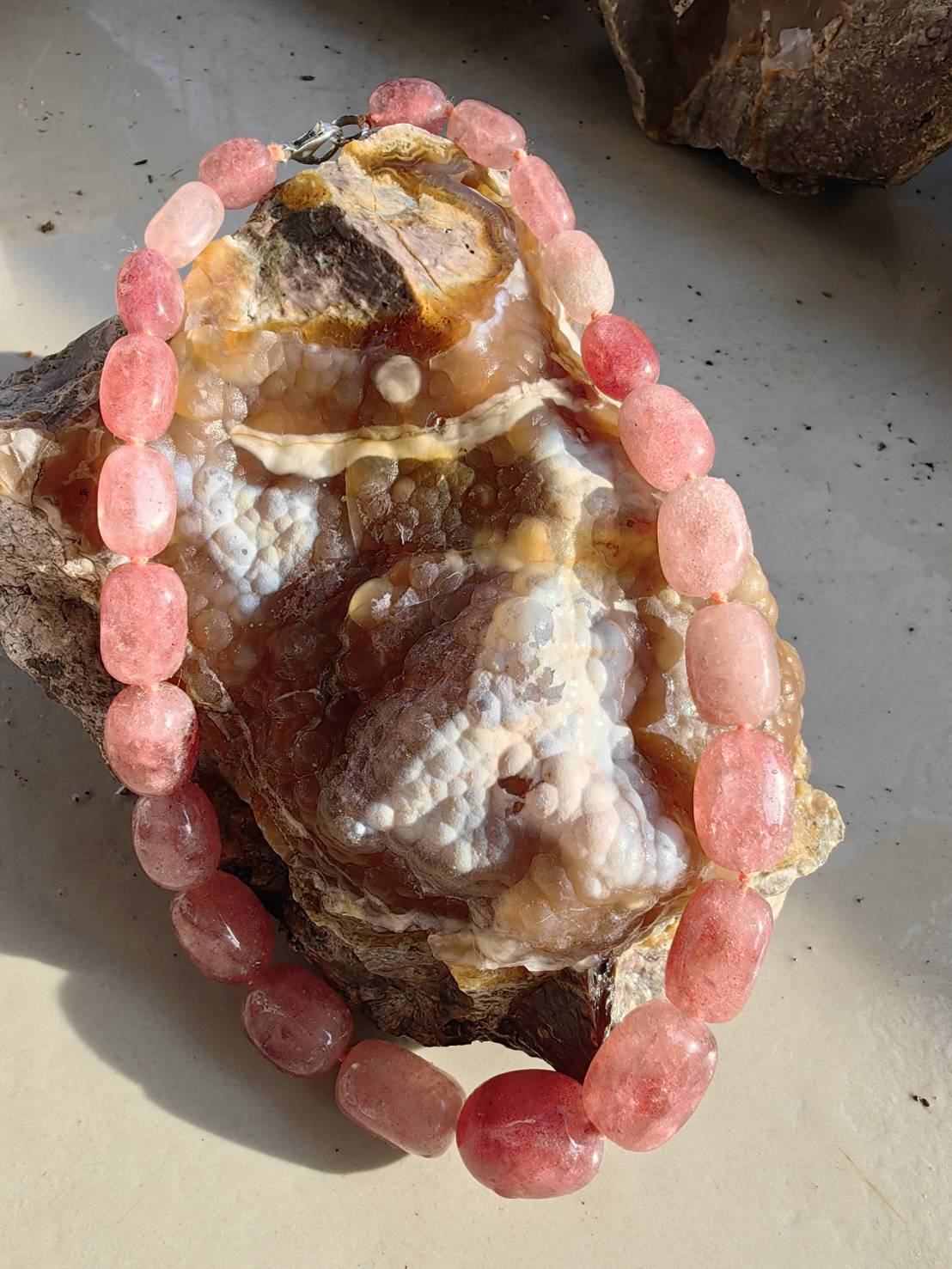 Raspberry Quartz Necklace สร้อยคอราสเบอร์รี่ควอตซ์ L 47 cm. 600.00 ct.