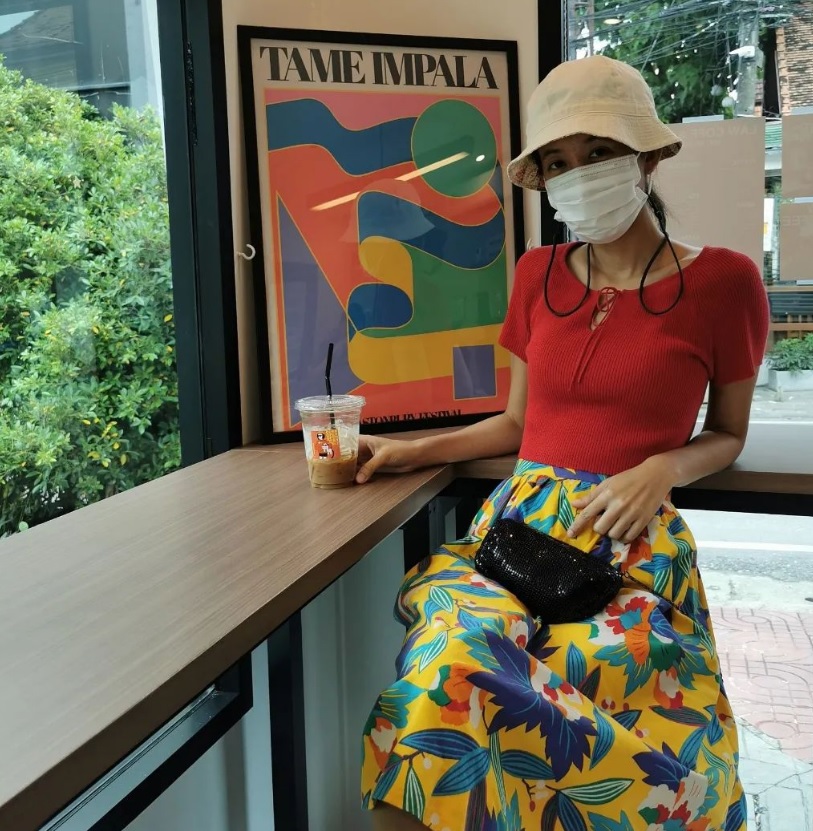 กระโปรงฮาวายวินเทจลายดอกสีเหลืองสด