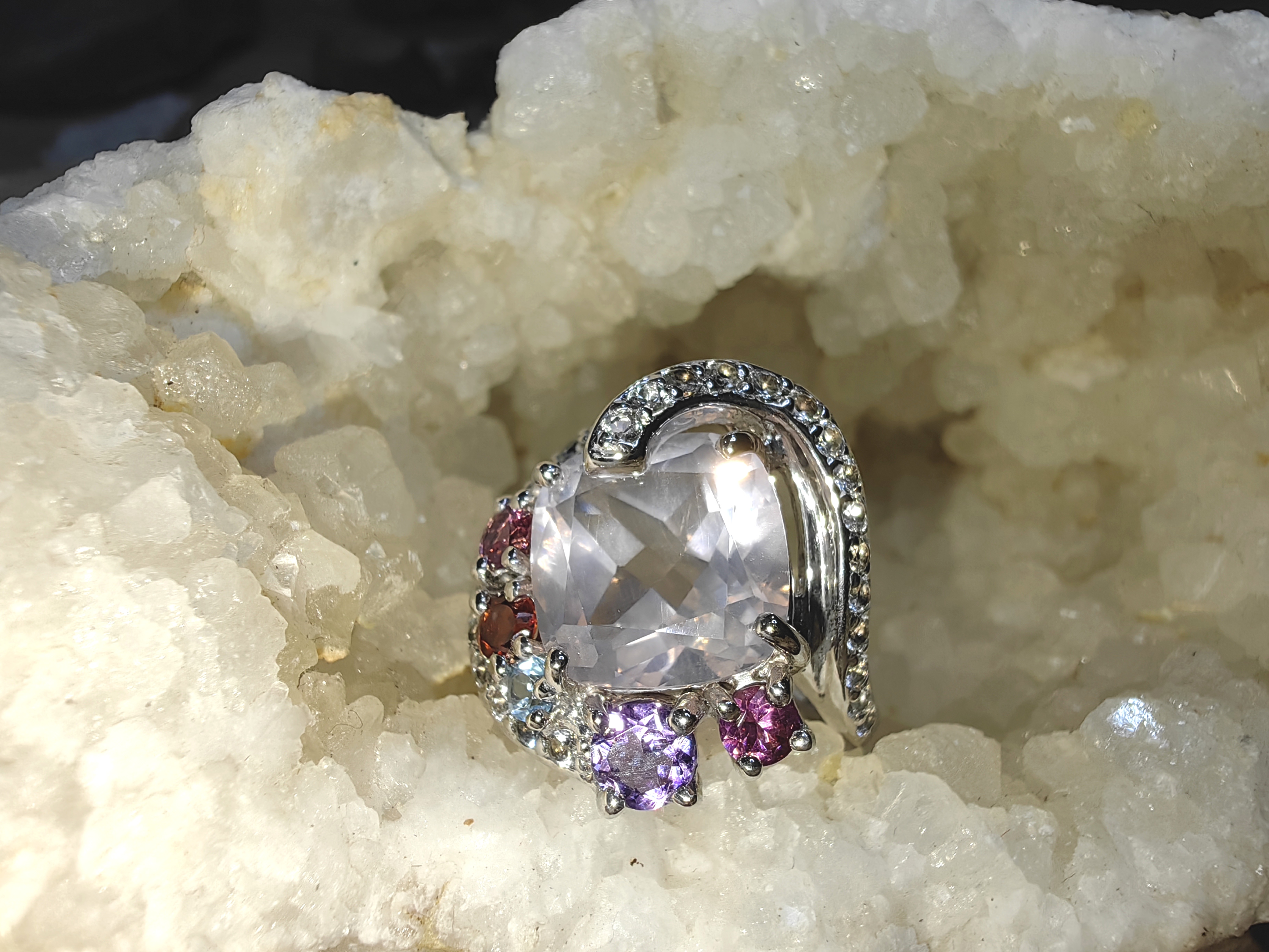 ROSE QUARTZ RHODOLITE GARNET SKY BLUE TOPAZ AMETHYST RING