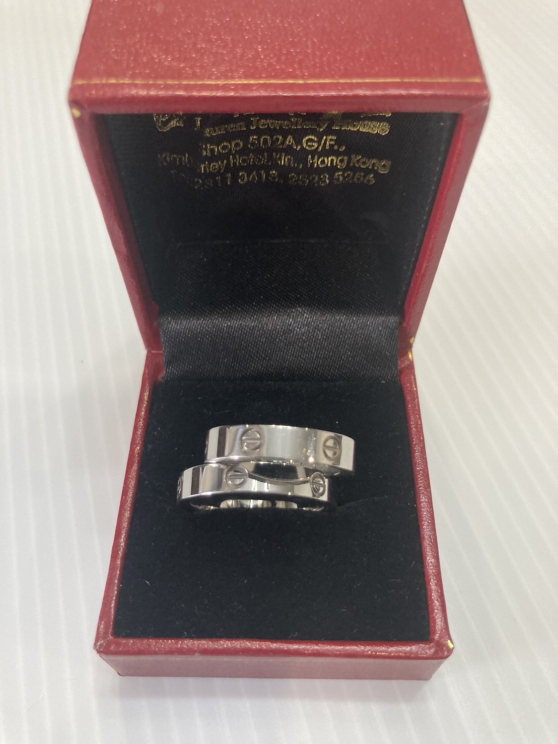 G 220381 แหวนสีเงิน Set 2 วง ราคาเช่า 30 บาท ต่อ 1 วัน