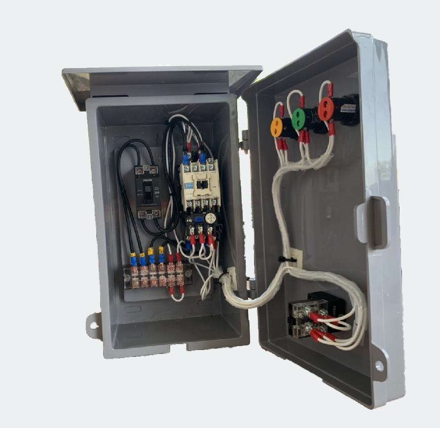 ตู้ควบคุมปั๊มน้ำ 3HP 1เฟส 220 v เปิดปิดธรรมดา