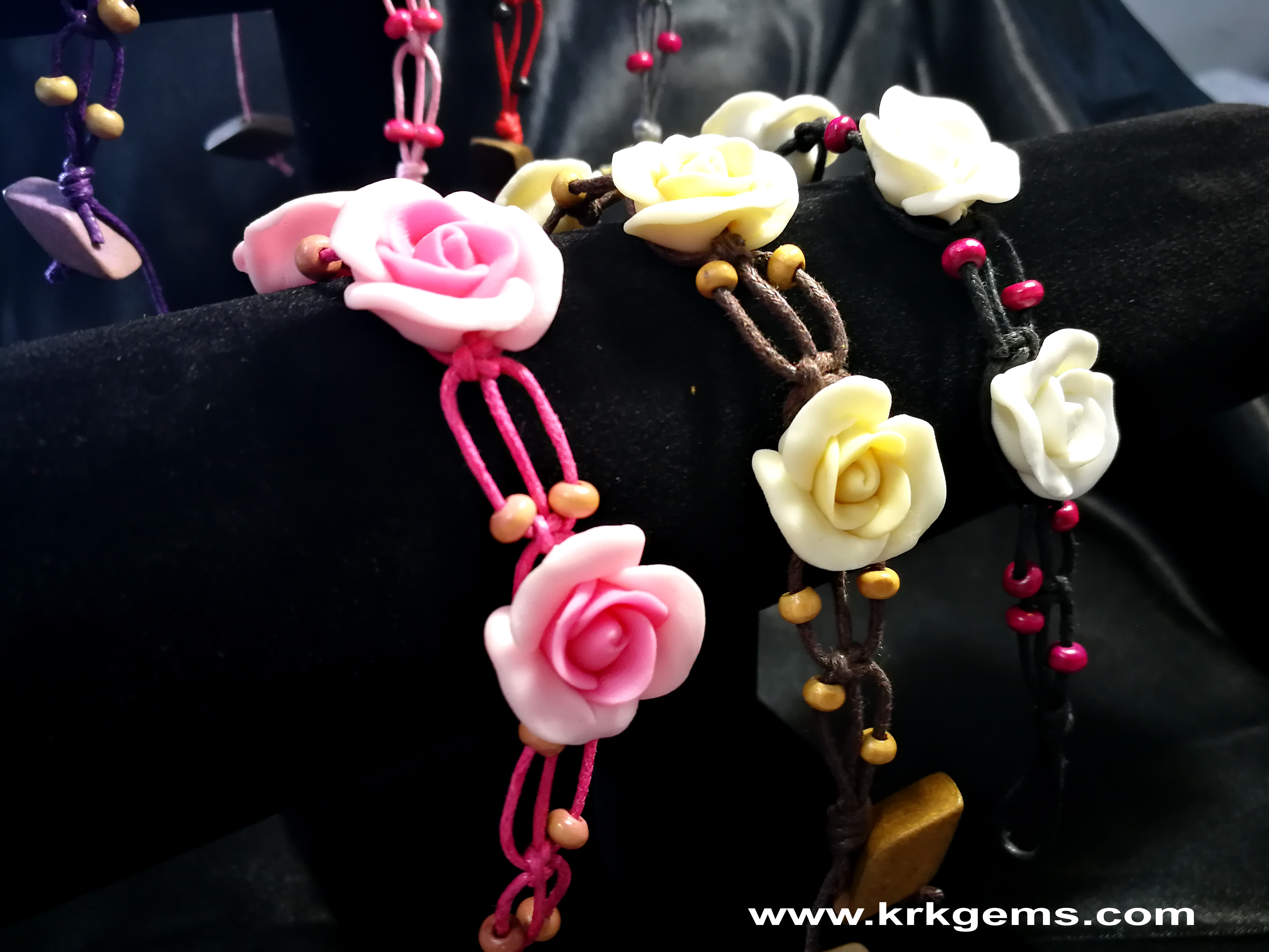 PURPLE 3ROSE HANDMADE CLAY BRACELET