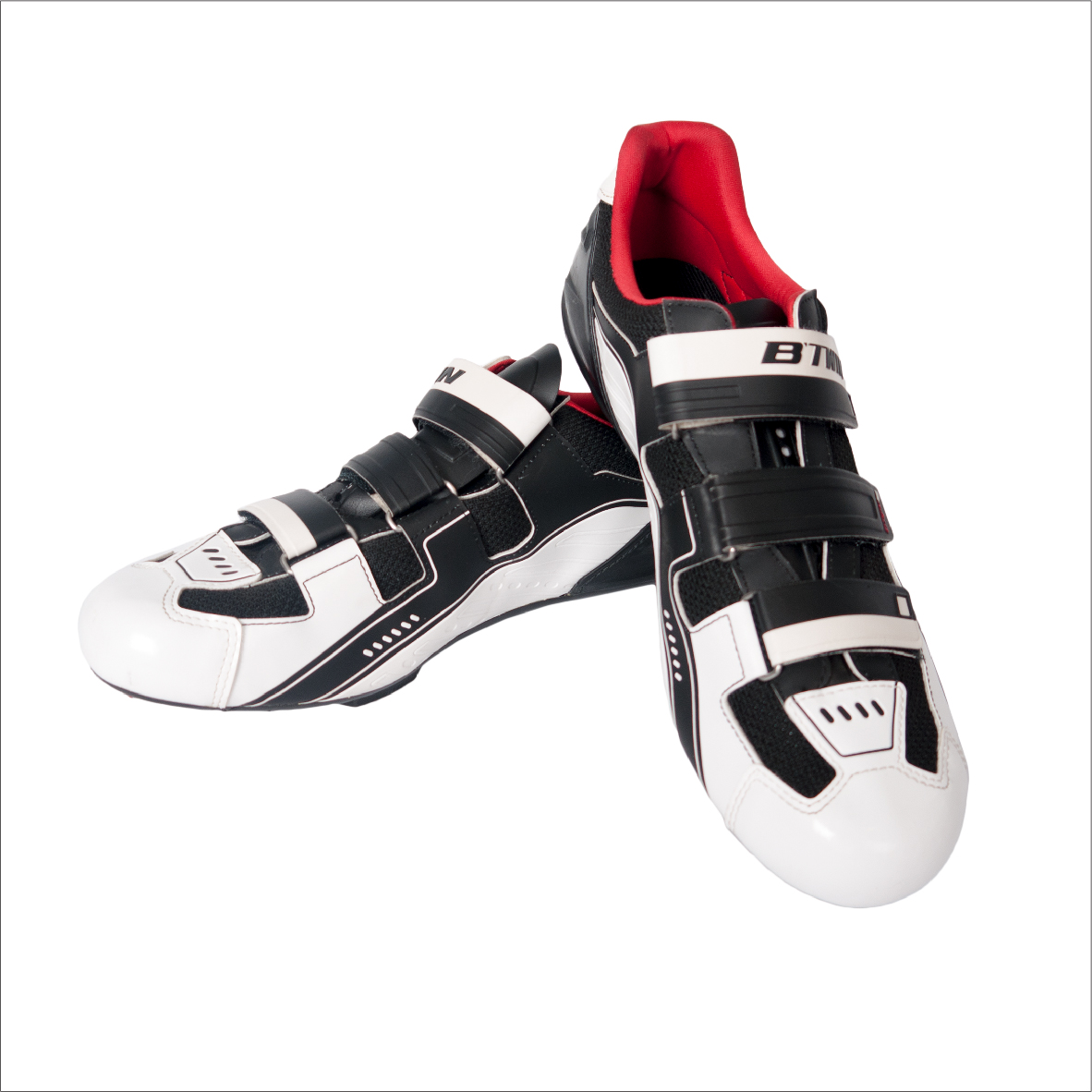 G 170058, G 170059 รองเท้า (นักปั่นจักรยาน) DECATHLON / B TWIN ราคาเช่า 130 บาท ต่อ 1 วัน