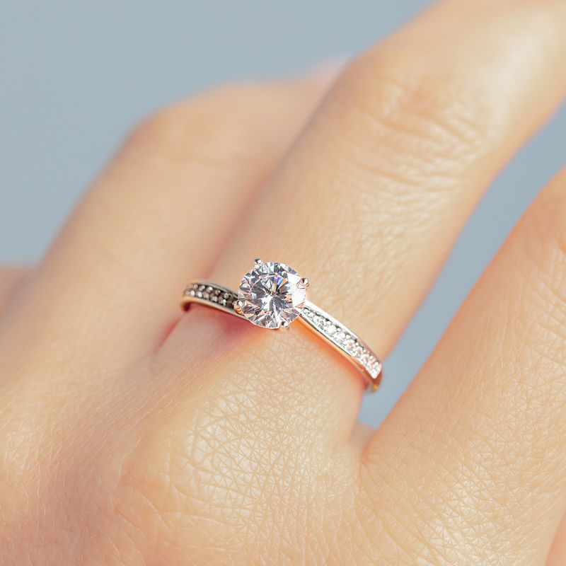 DIAMOND 18K WHITE GOLD RING แหวน เพชร ทอง 18K Pre-order