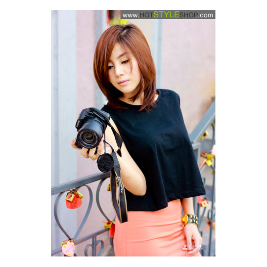 เสื้อครอปแขนกุด เสื้อแขนกุดเอวลอย